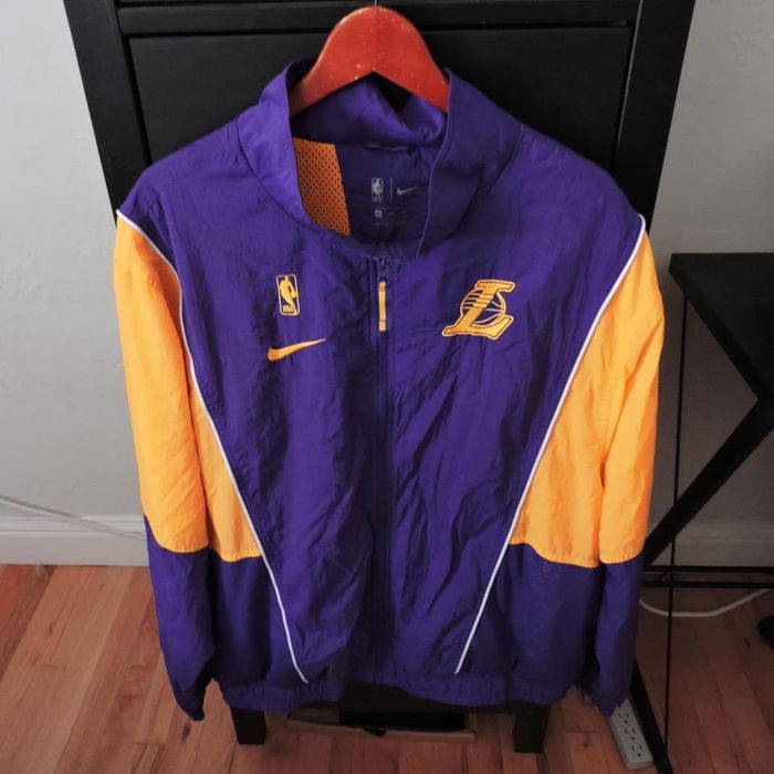 Nike Los Angeles Lakers Nike Warm-Up Jacket | Grailed