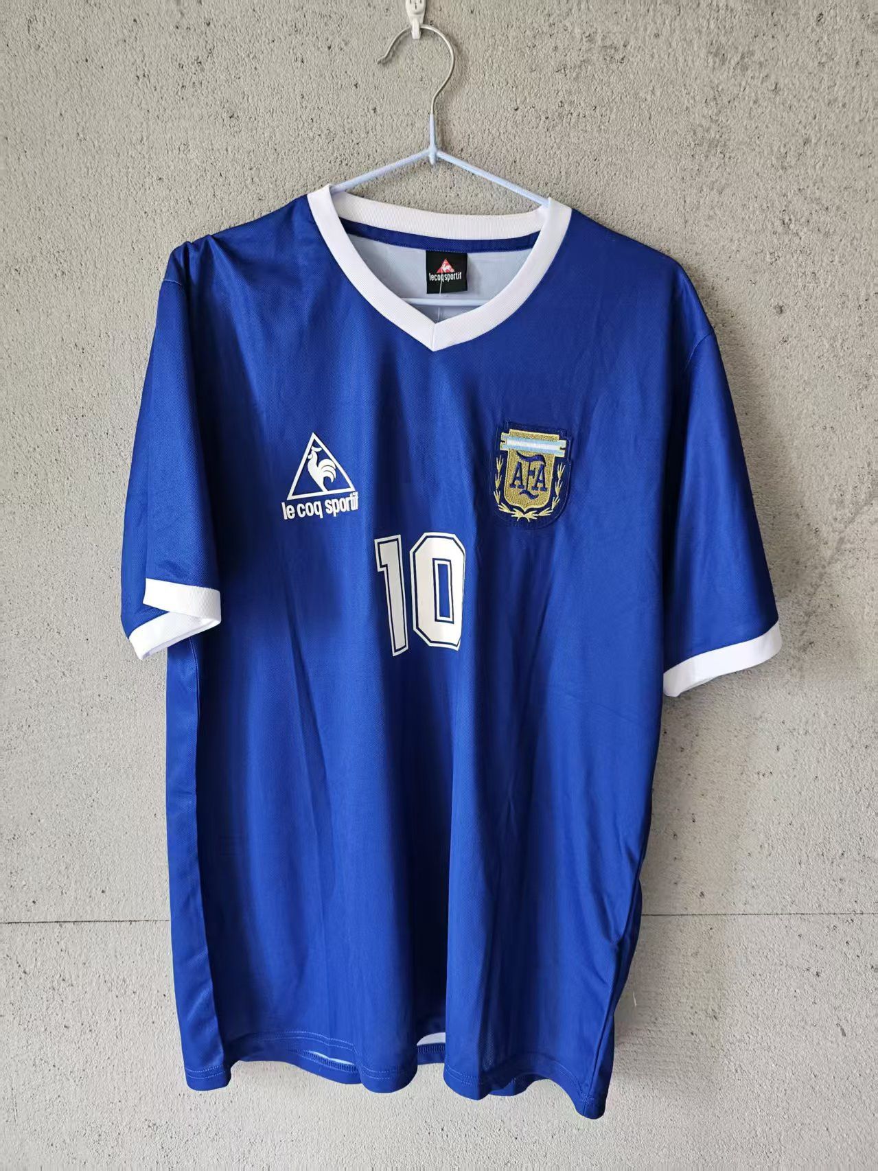 Other VIntage Argentina #10 Maradona Jersey Away Size US XL / EU 56 / 4 - 2 Thumbnail