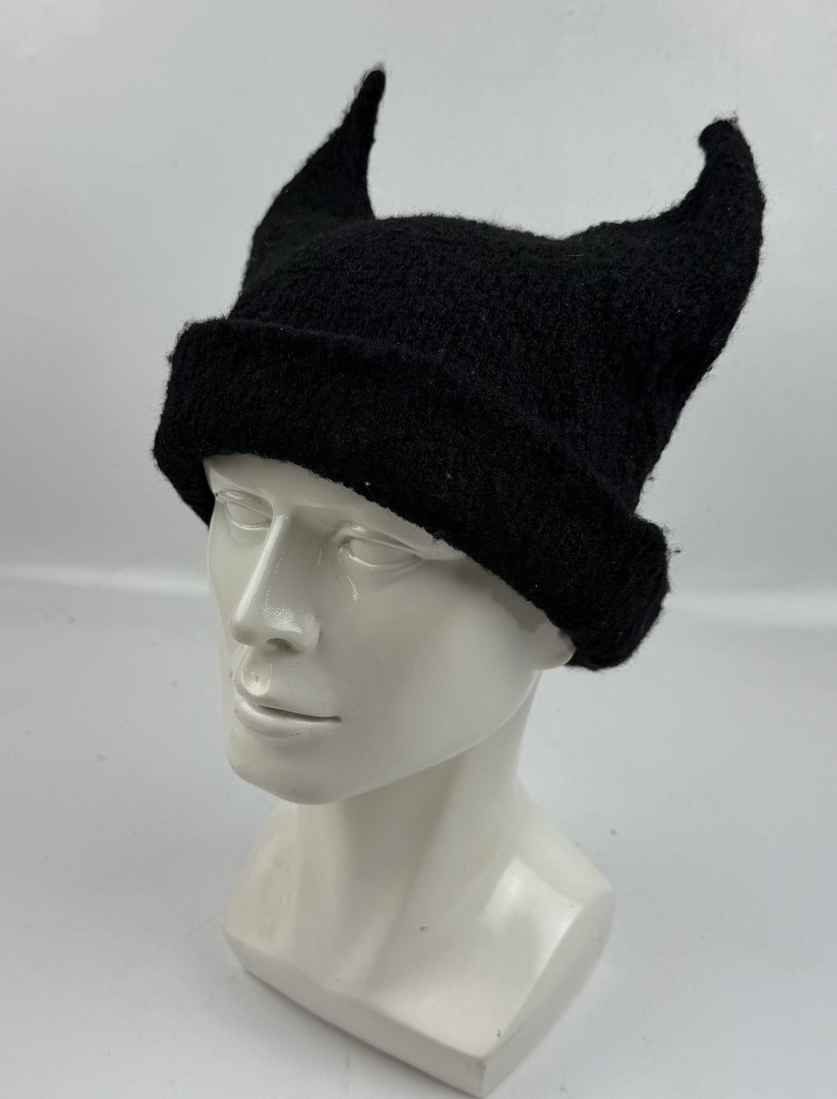 Japanese Brand very rare made in japan beanie hat with horn tc44 Size ONE SIZE - 1 Thumbnail