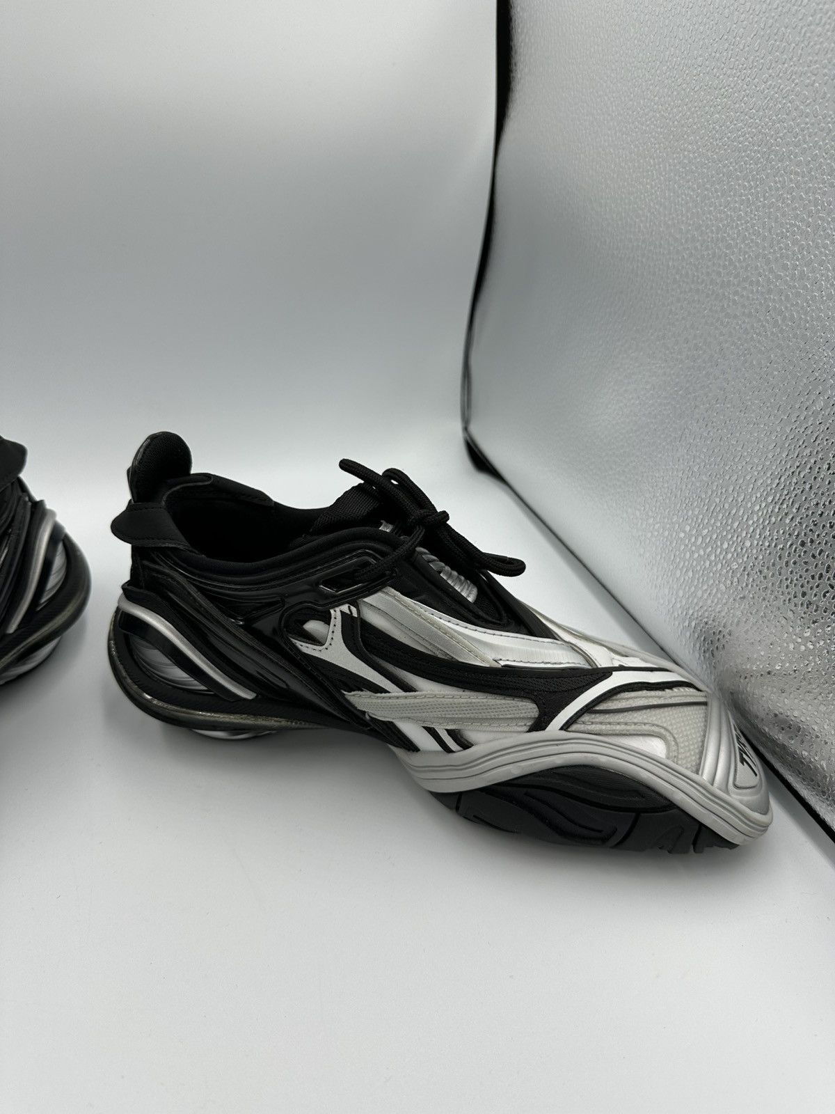 Balenciaga Balenciaga Pyrex Sneakers Size US 6 / EU 39 - 5 Thumbnail