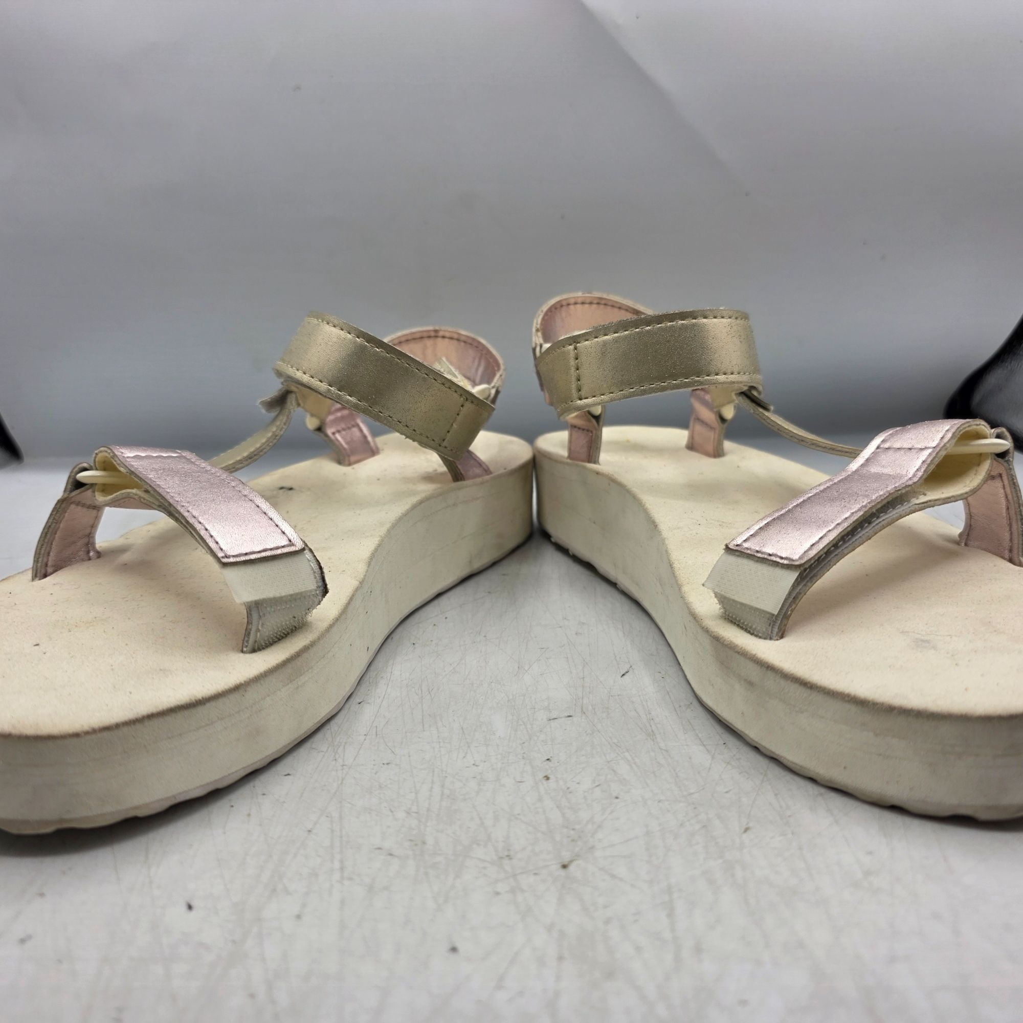 Teva Flatform Womens Platform Sandals Universal Metallic S