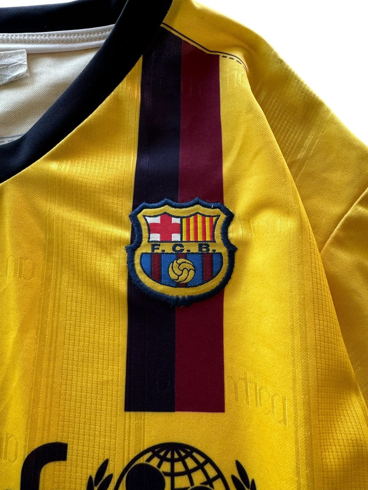 Other F.C. Barcelona Double Sided 2008 Away Jersey Size US XL / EU 56 / 4 - 4 Thumbnail