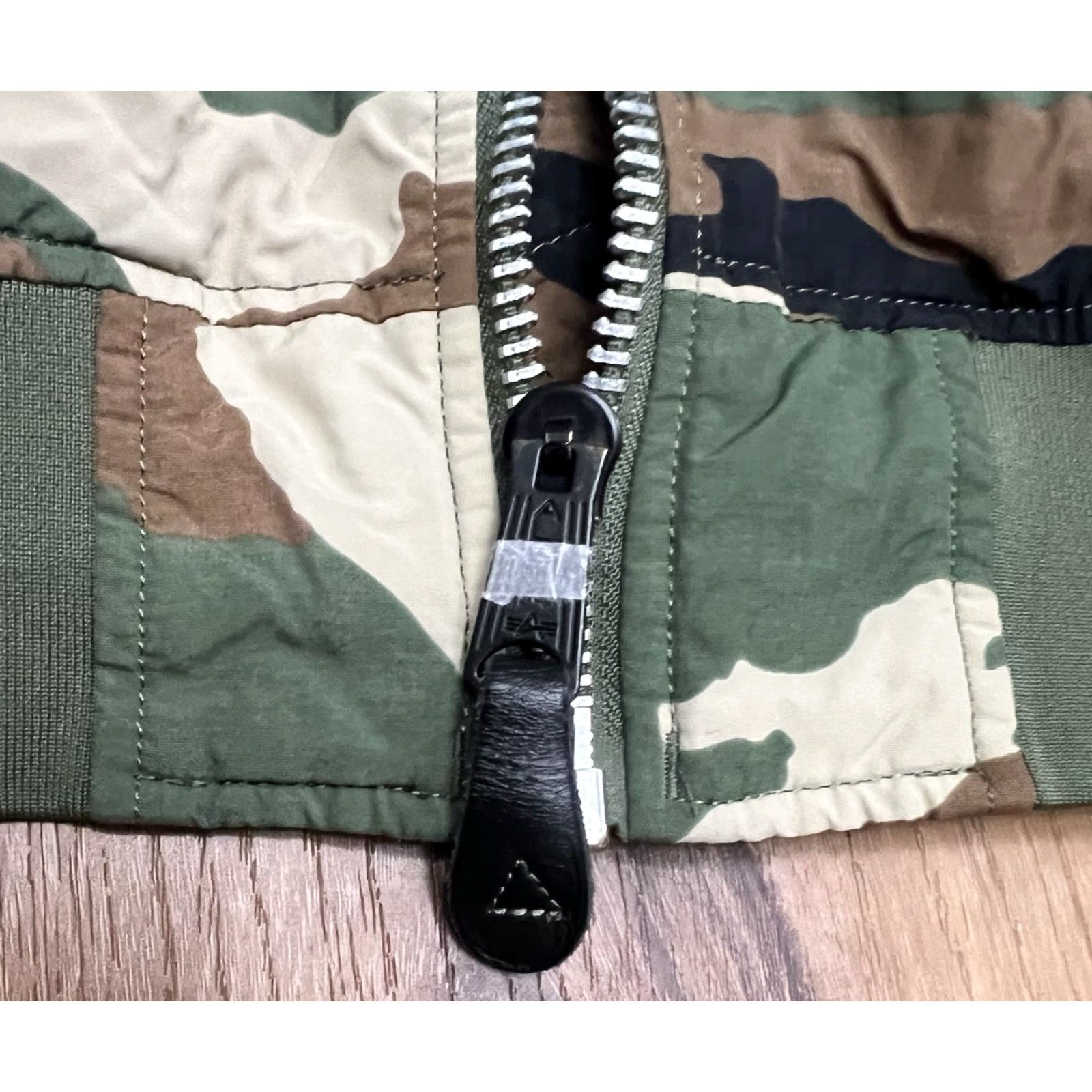 Alpha Industries VINTAGE Alpha Industries MA-1 Jackets Camouflage Reversible Bomber Jacket Men L Green Spring Fall Winter Reversible Pockets Zipper Size US L / EU 52-54 / 3 - 7 Thumbnail
