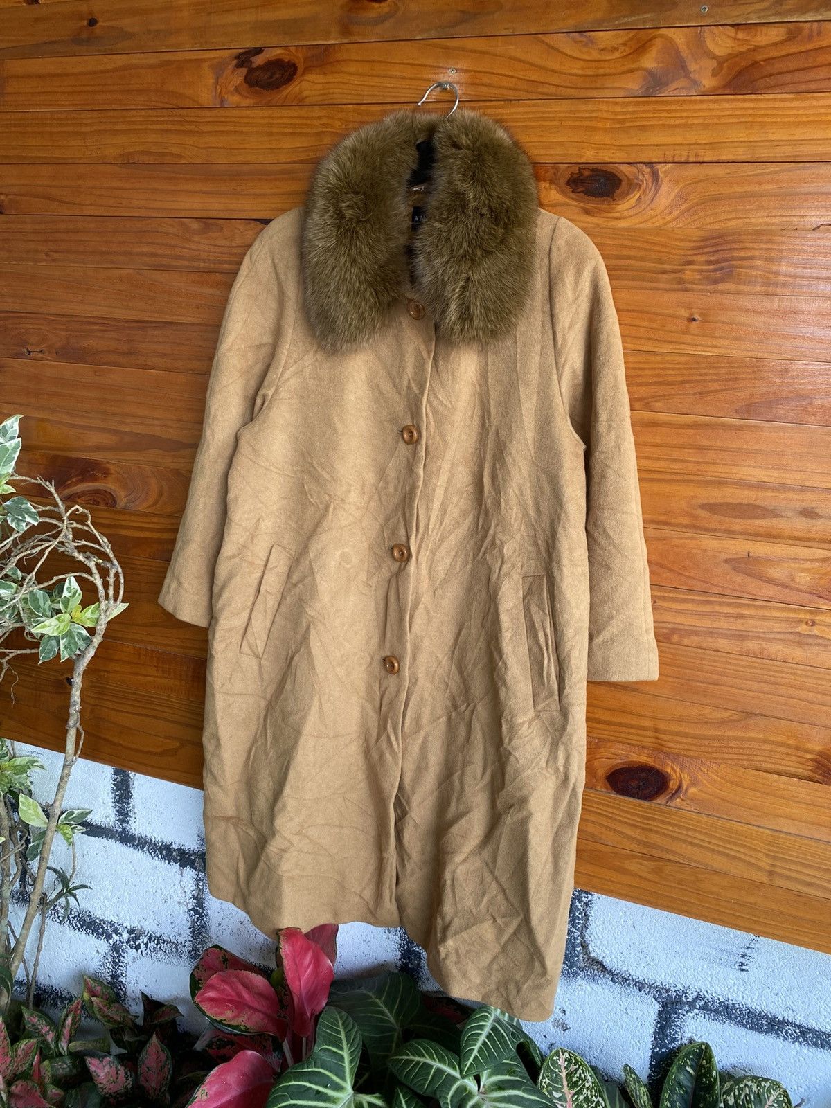 Japanese Brand Vintage AMISTA Camel Wool Coat with Real Fur Collar Elegant Size L / US 10 / IT 46 - 4 Thumbnail