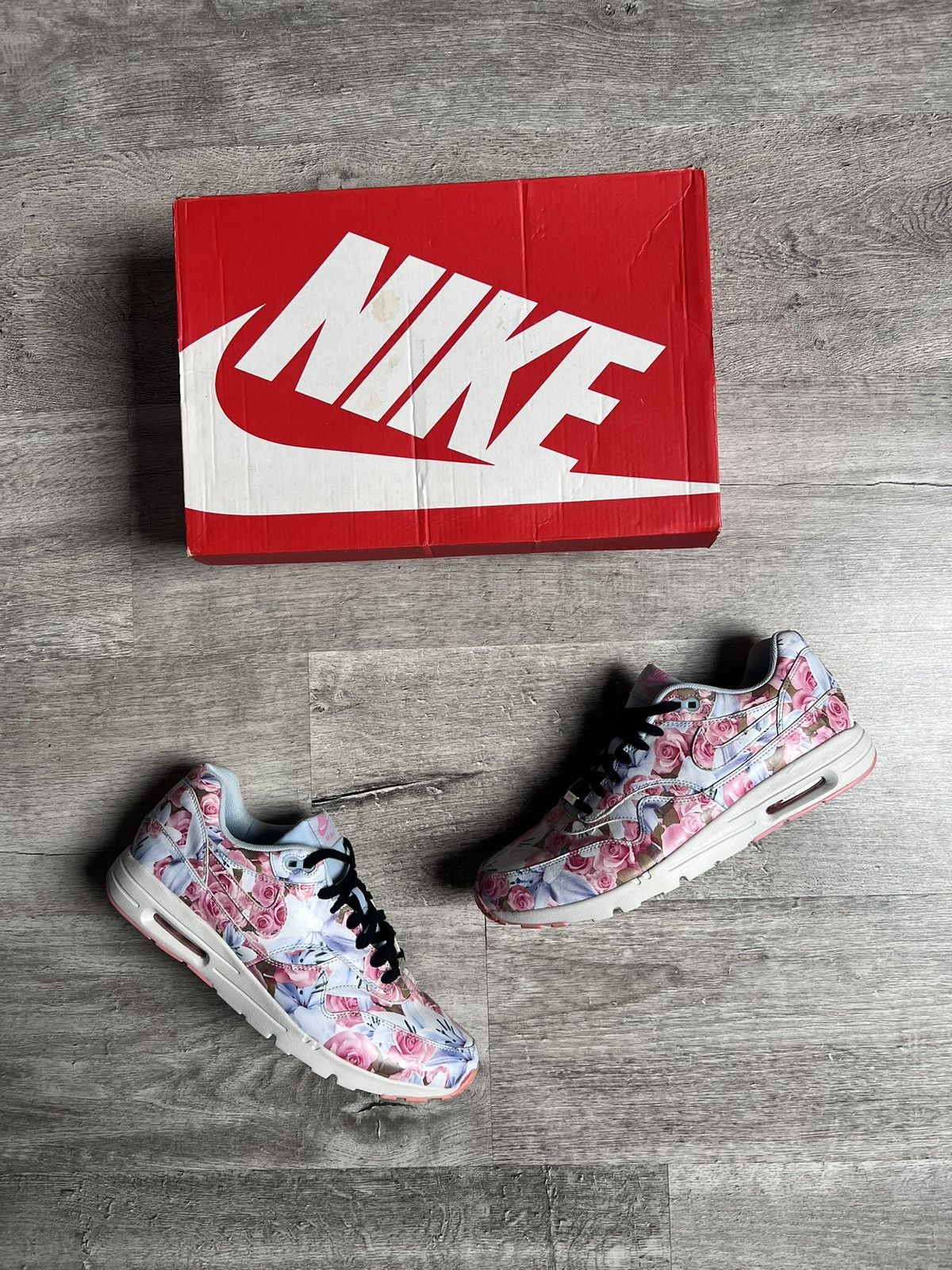 Nike Nike Air Max 1 Paris City Collection Size US 10.5 / EU 43-44 - 1 Thumbnail