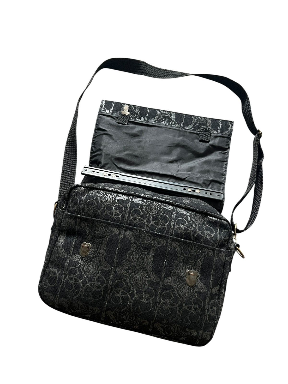 1990s Beauty Beast Messenger Bag