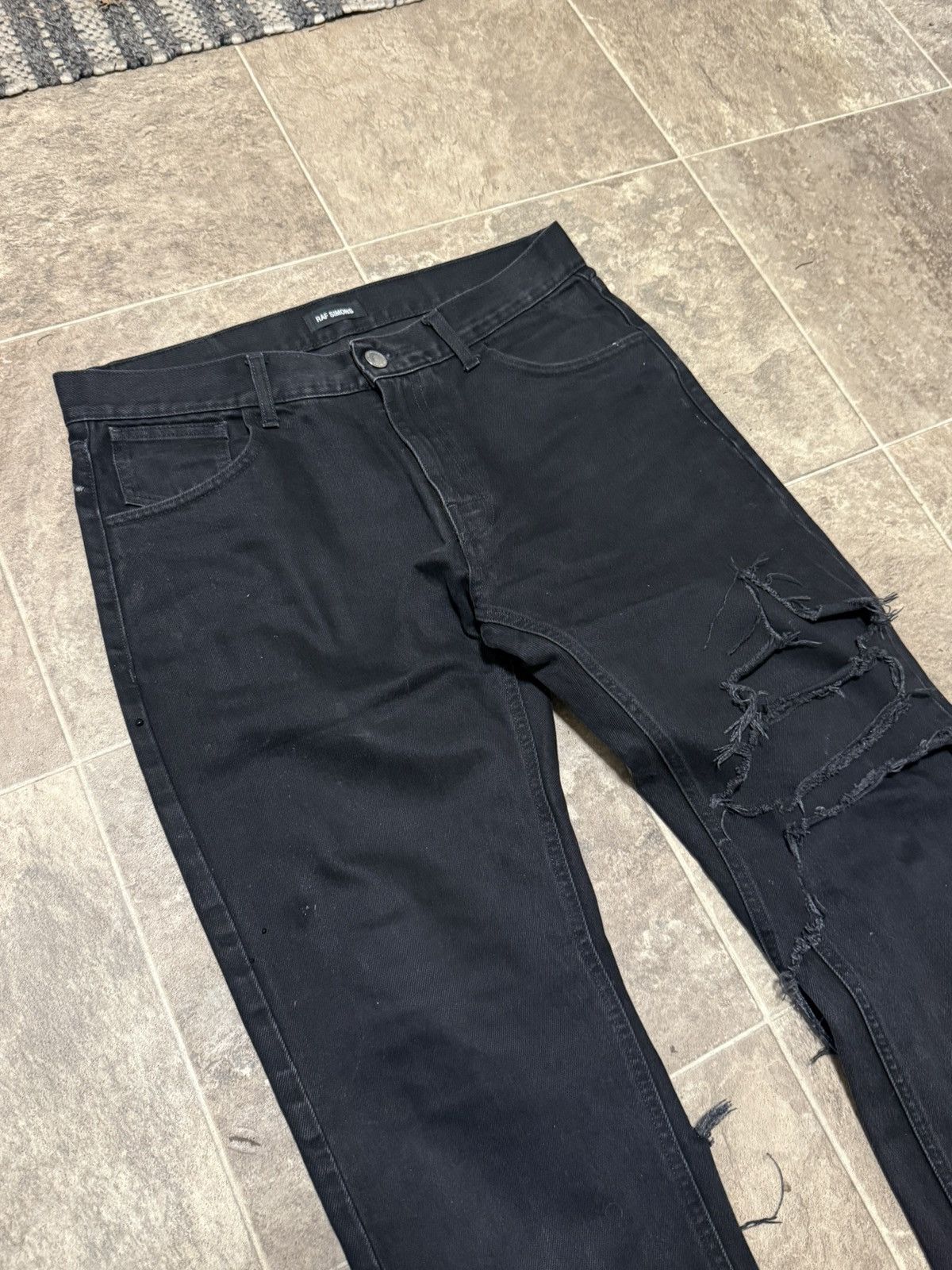 Raf Simons Raf Simon’s Destroyed Double Denim in Black Size US 32 / EU 48 - 2 Thumbnail