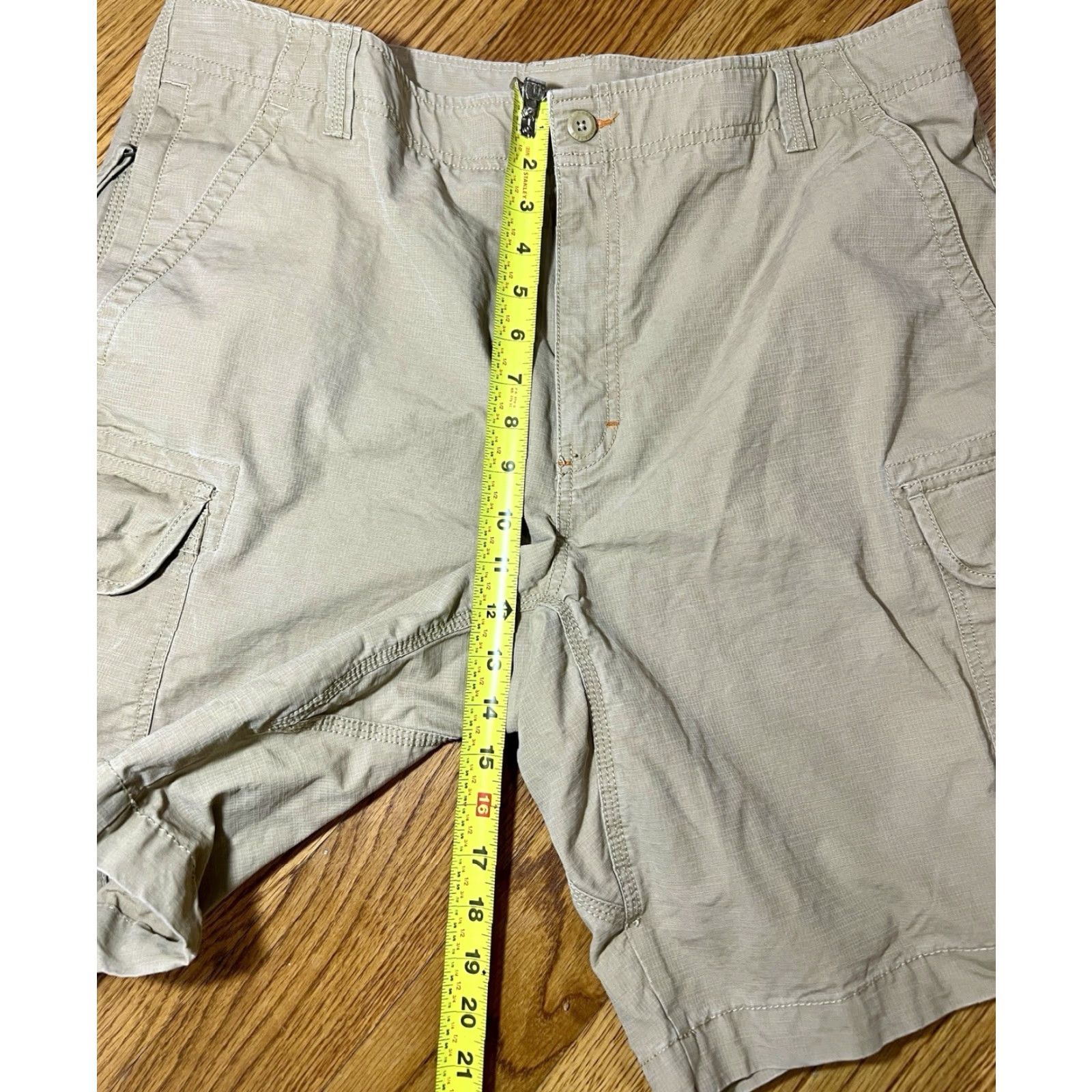 Vintage L.L.Bean Cargo Shorts Men 40W Size 40 Inseam 10 Casual Beige Canvas Cotton Dark Tan Shorts Mens Size US 40 / EU 56 - 3 Thumbnail