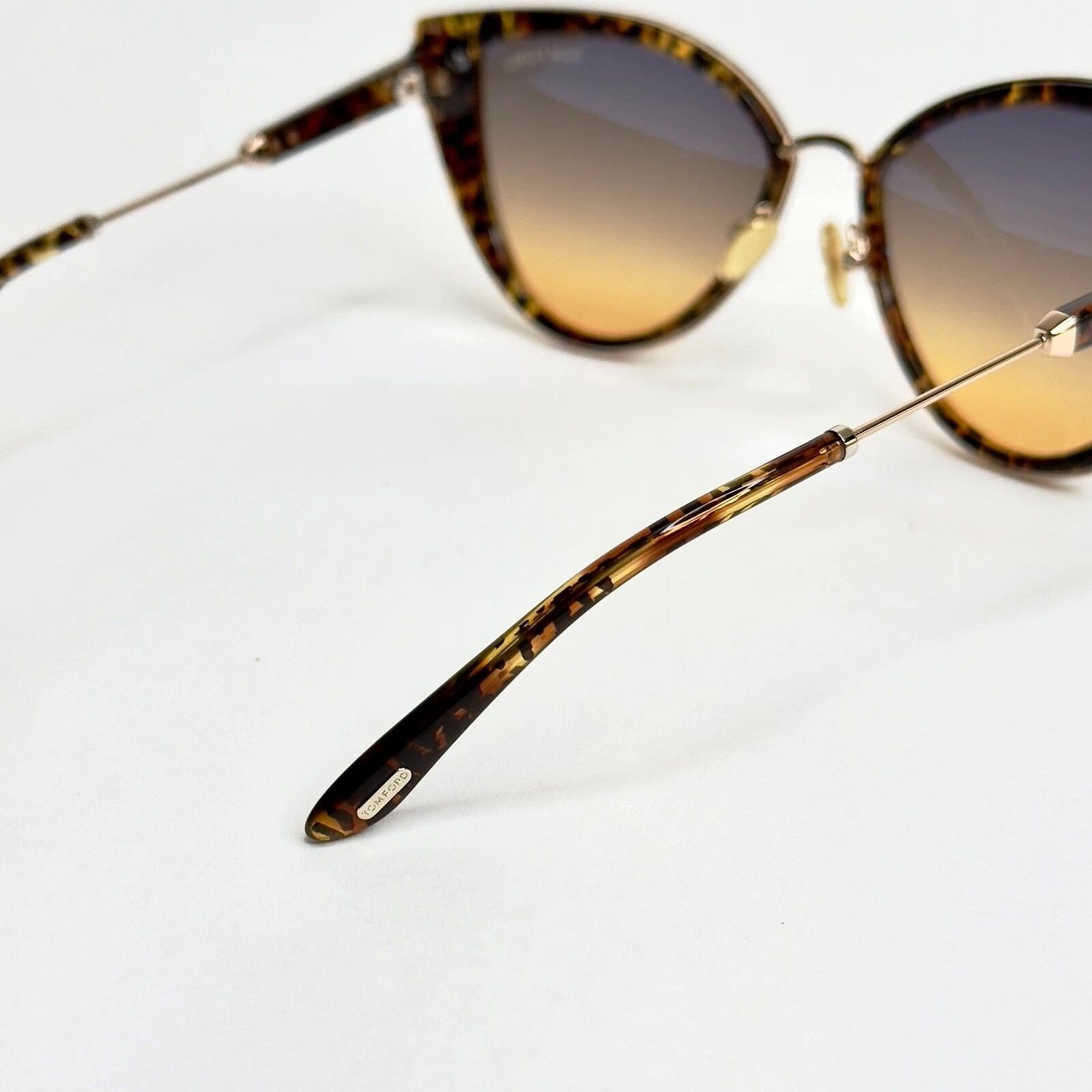Tom Ford TOM FORD ANJELICA 02 TF0868 52B Gold Brown Sunglasses 868 Size ONE SIZE - 4 Thumbnail