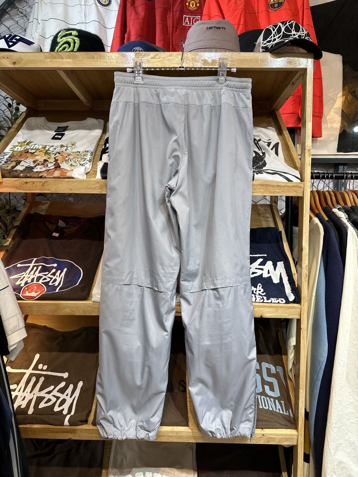 Nike Netherlands 2011-12 Nike Football Track Pants Size US 32 / EU 48 - 2 Thumbnail