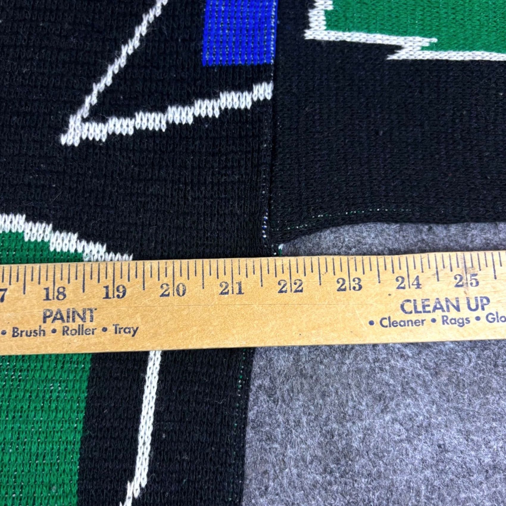 Etro VINTAGE Clifton Place Knits Geometric Sweater Mens XL Black 80s Retro USA Size US XL / EU 56 / 4 - 3 Thumbnail