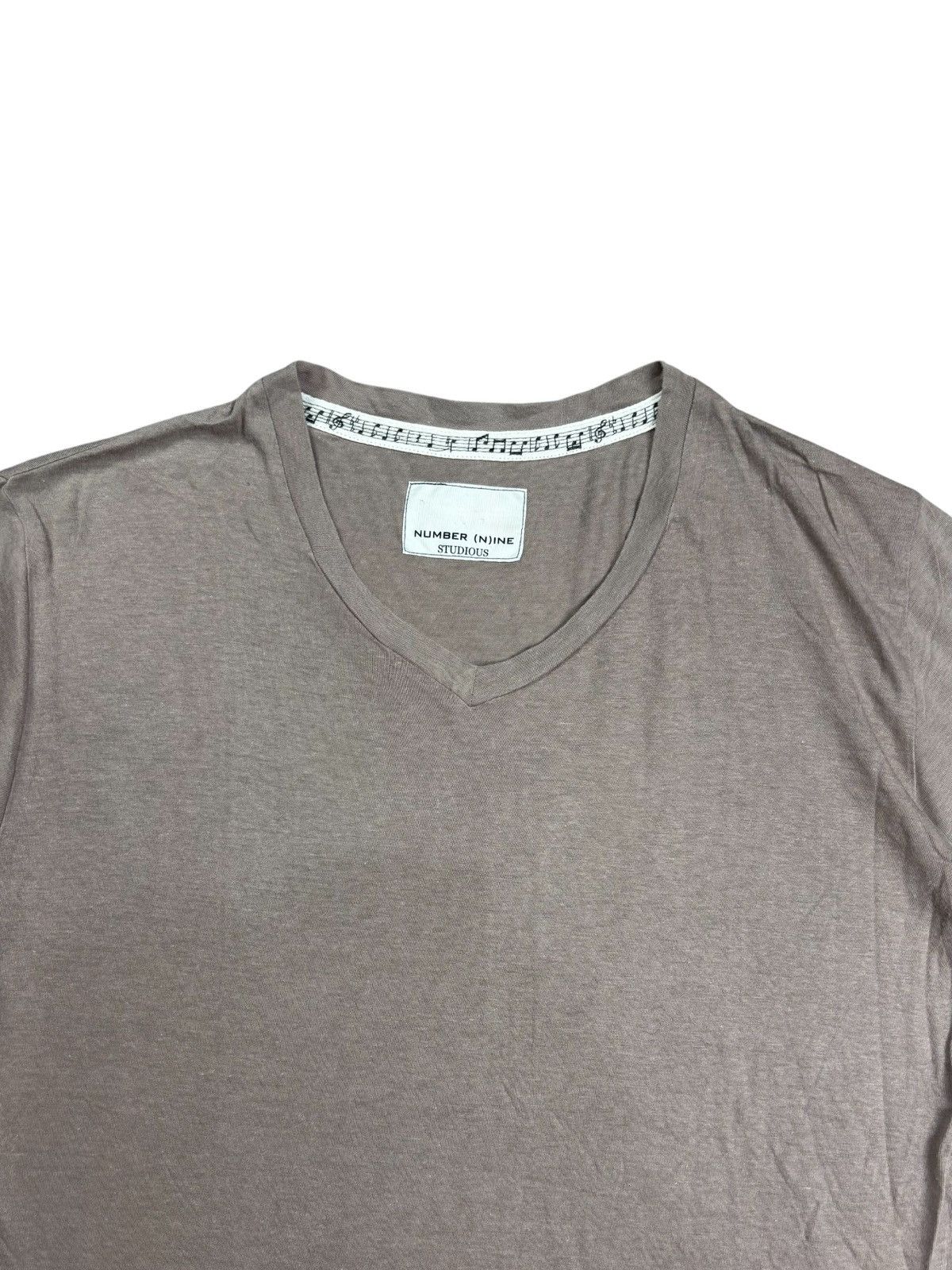 Number (N)ine 2000s Number Nine - V-Neck Tee Size US M / EU 48-50 / 2 - 3 Thumbnail