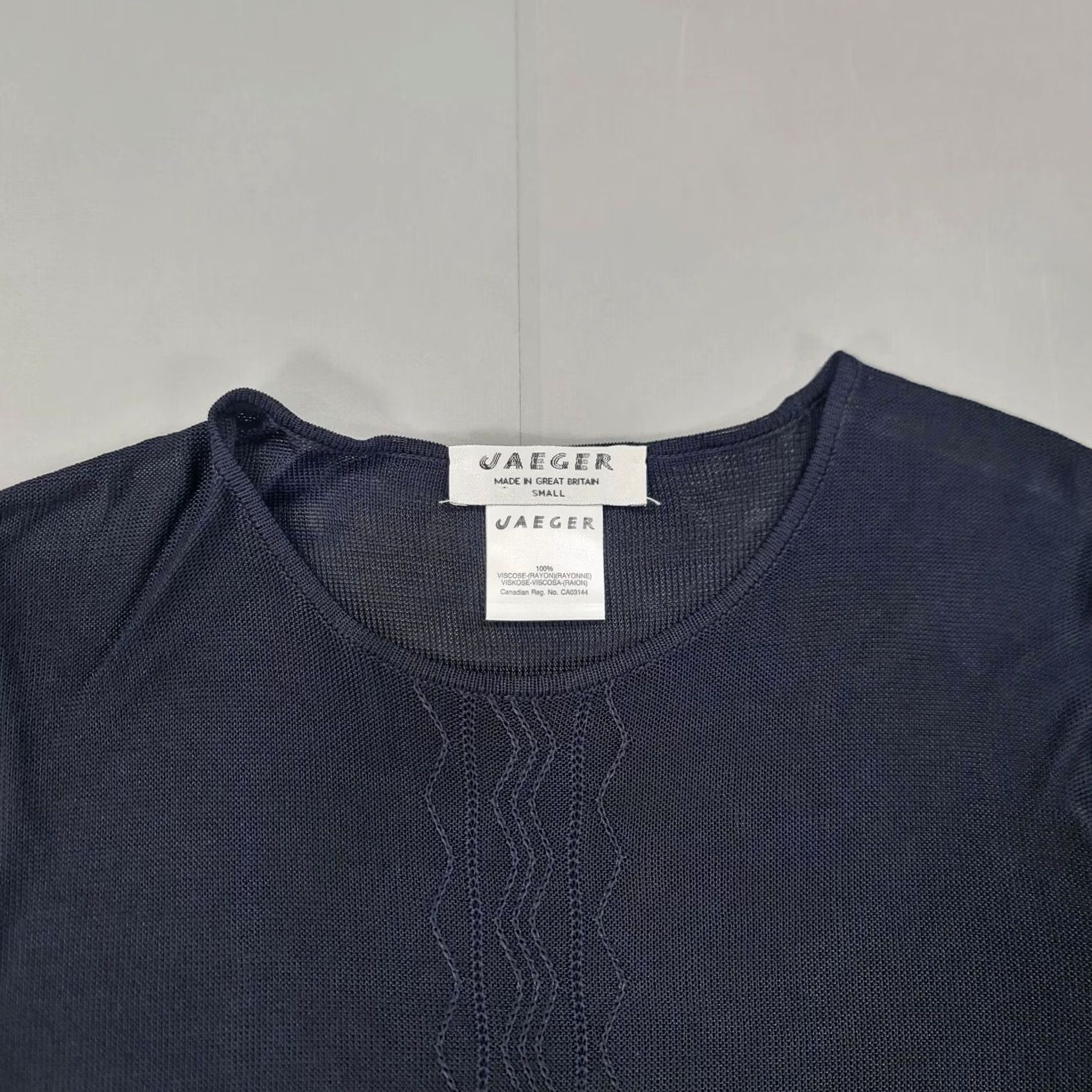 Jaeger Jaeger Jumper Navy Blue Small Womens Crew Neck Long Sleeve Lightweight Pullover Knitted Knit Breathable Casual Autumn Winter Pullover Size S / US 4 / IT 40 - 2 Thumbnail