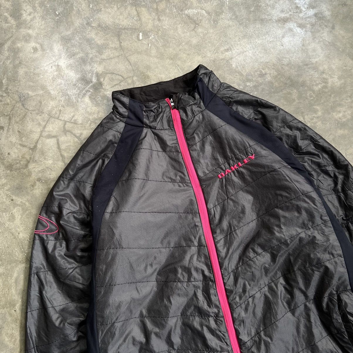 Oakley 2000s Oakley Puffer Zip Jacket Size US L / EU 52-54 / 3 - 2 Thumbnail