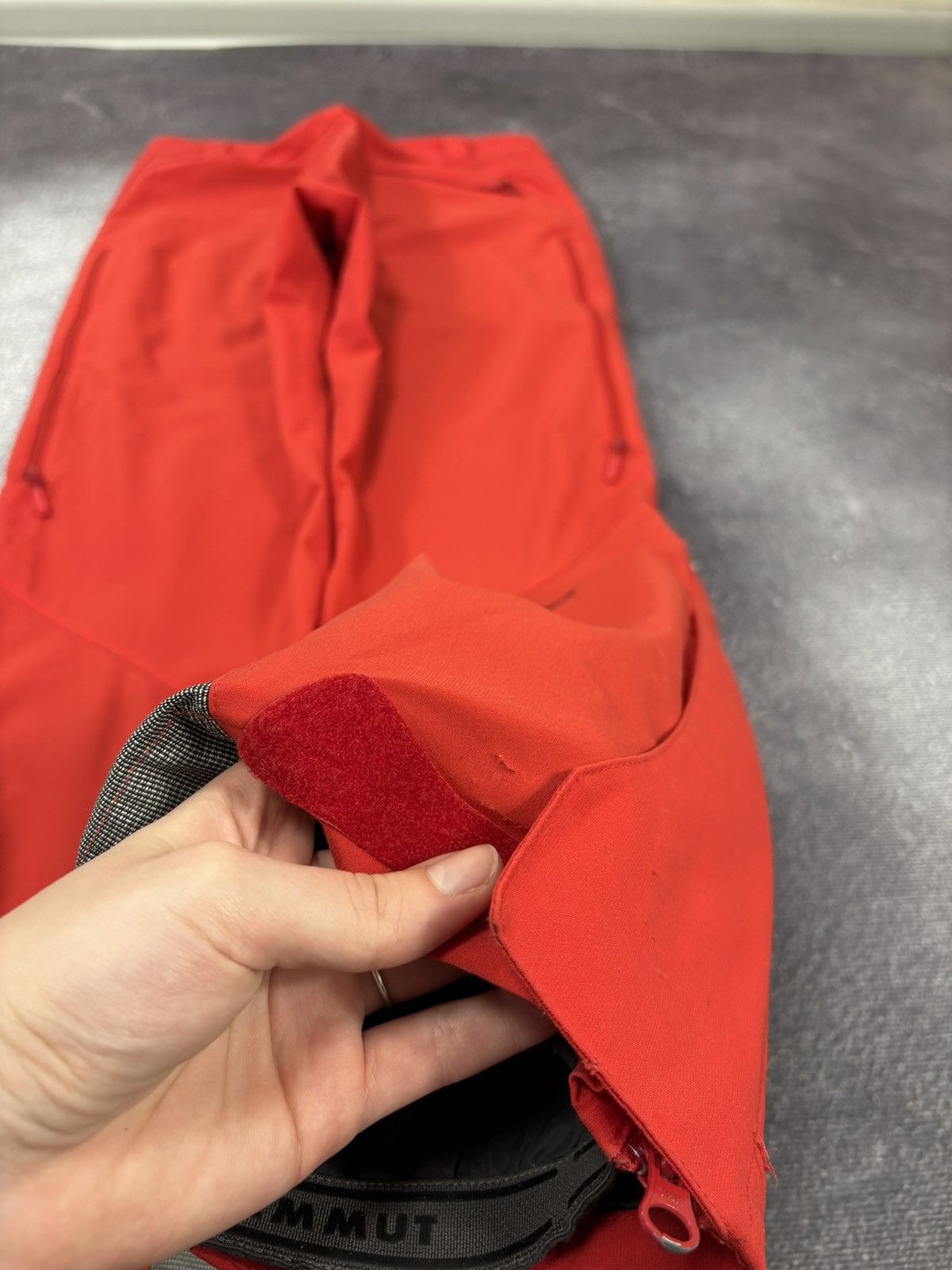 Mammut Mammut Men’s Tatramar Schoeller Red Insulated Snow Ski Pants Size US 30 / EU 46 - 17 Thumbnail