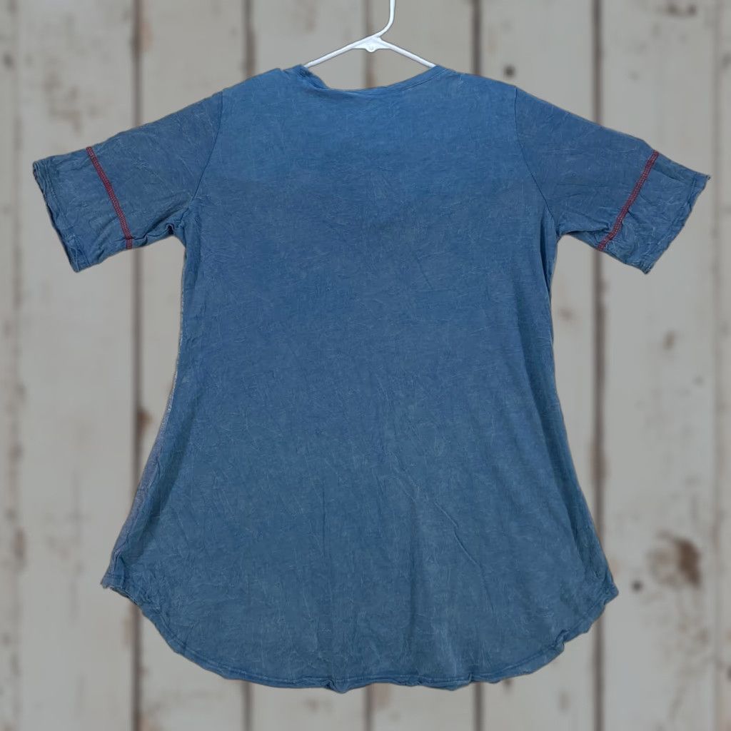 Vintage VINTAGE Panhandle Womens Medium Blue Shirt Short Sleeve Graphic Cowgirl Horses Boots Size M / US 6-8 / IT 42-44 - 1 Thumbnail