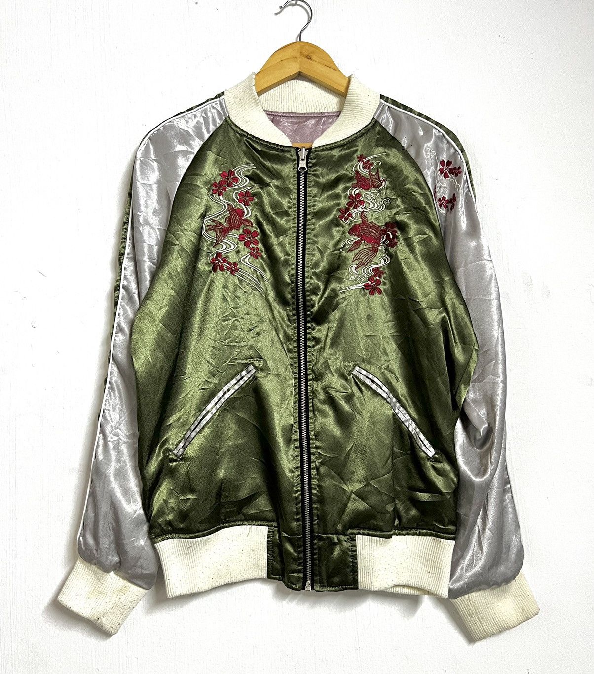 Japanese Brand × Takeo Kikuchi × Vintage 🔥HOT DROPS🔥 Koi sateen reversible souvenir jacket Size US L / EU 52-54 / 3 - 2 Thumbnail