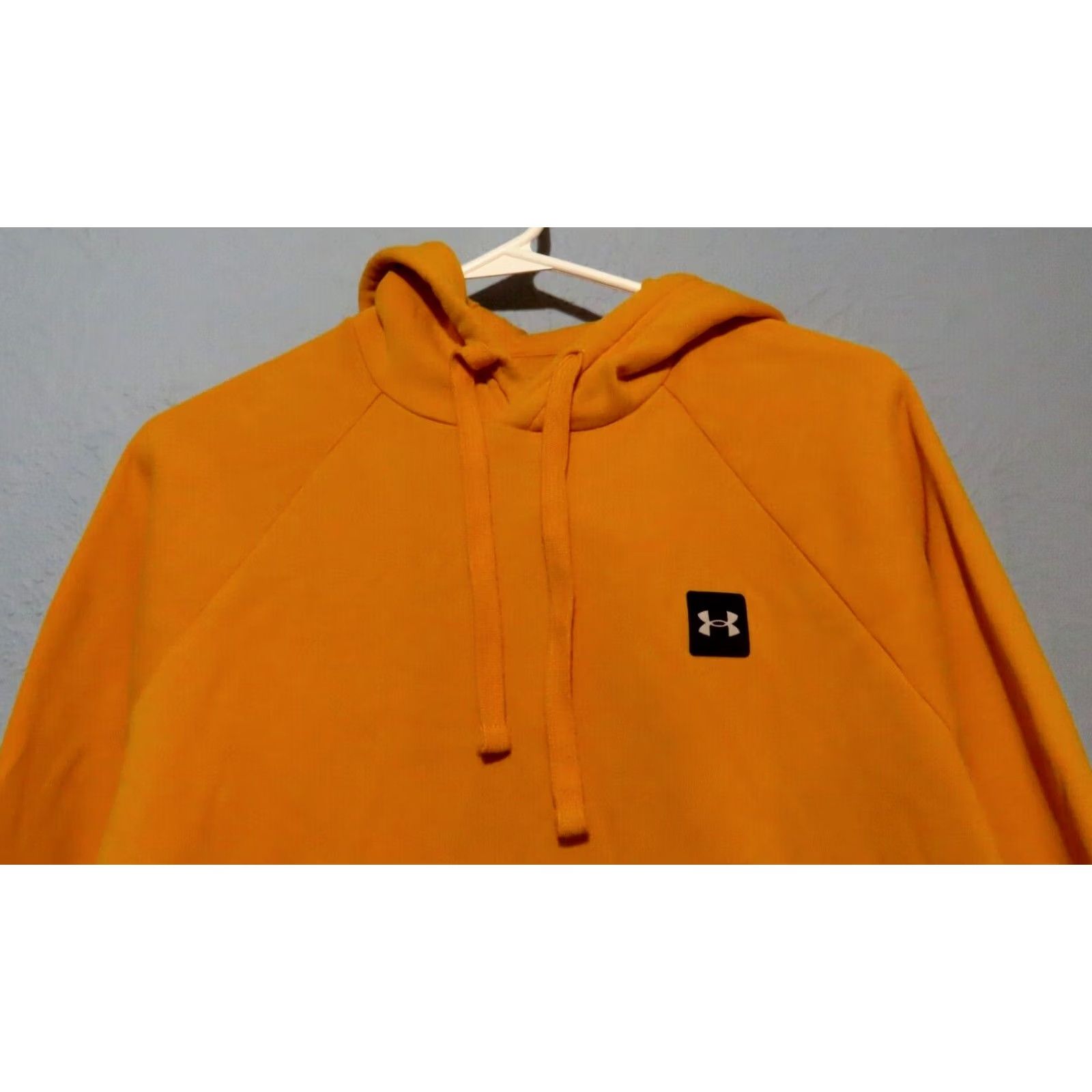 Under Armour Under Armour Sweatshirt Hoodie Mens M Yellow Kangaroo Pocket Fleece Mock Neck Pullover Logo Size US M / EU 48-50 / 2 - 4 Thumbnail