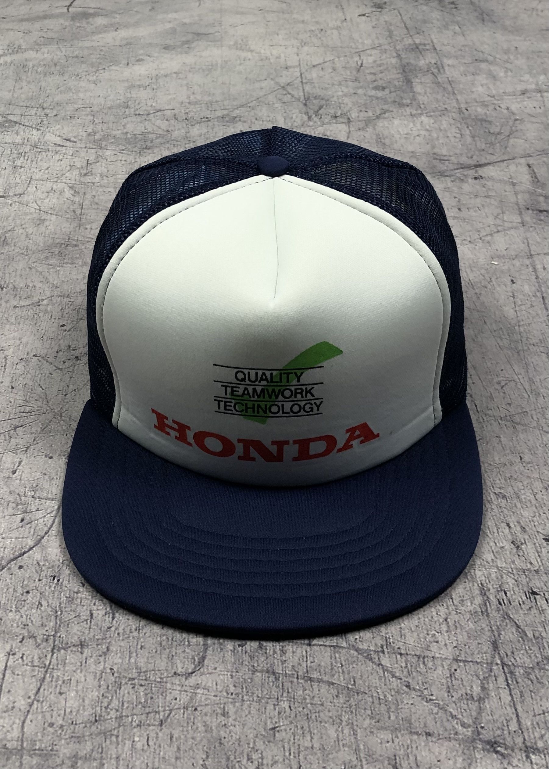 Honda Vintage 90s Honda Trucker Cap Quality Teamwork Technology Size ONE SIZE - 1 Thumbnail