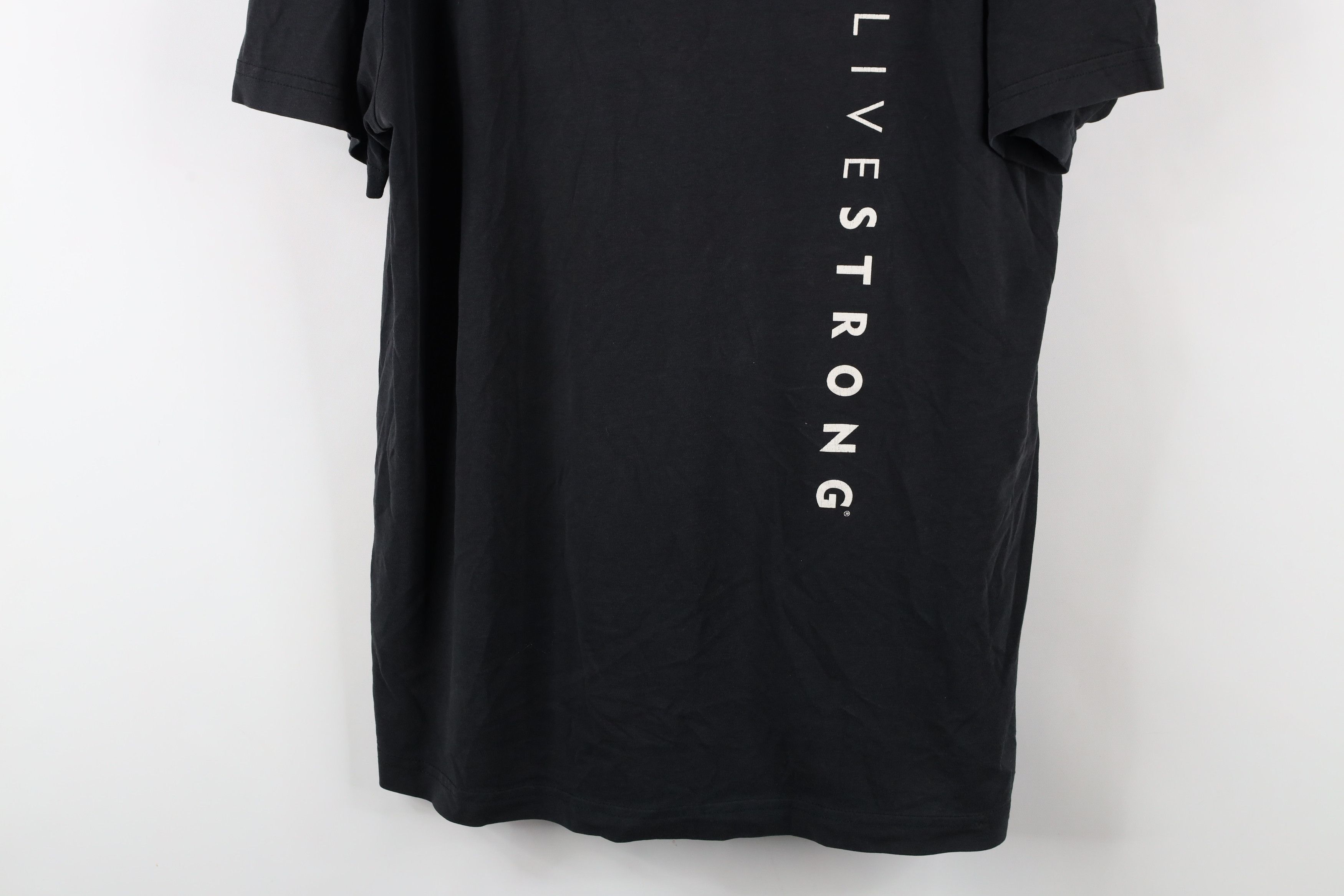 Nike × Vintage Vintage Nike Livestrong Lance Armstrong T-Shirt Black Size US L / EU 52-54 / 3 - 3 Thumbnail
