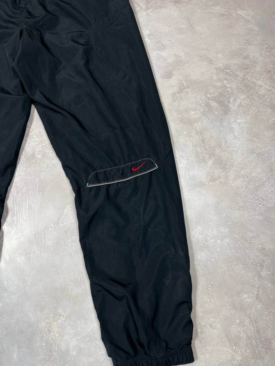 Nike × Vintage Nike Vintage 360 Nylon Pants Size US 32 / EU 48 - 14 Thumbnail