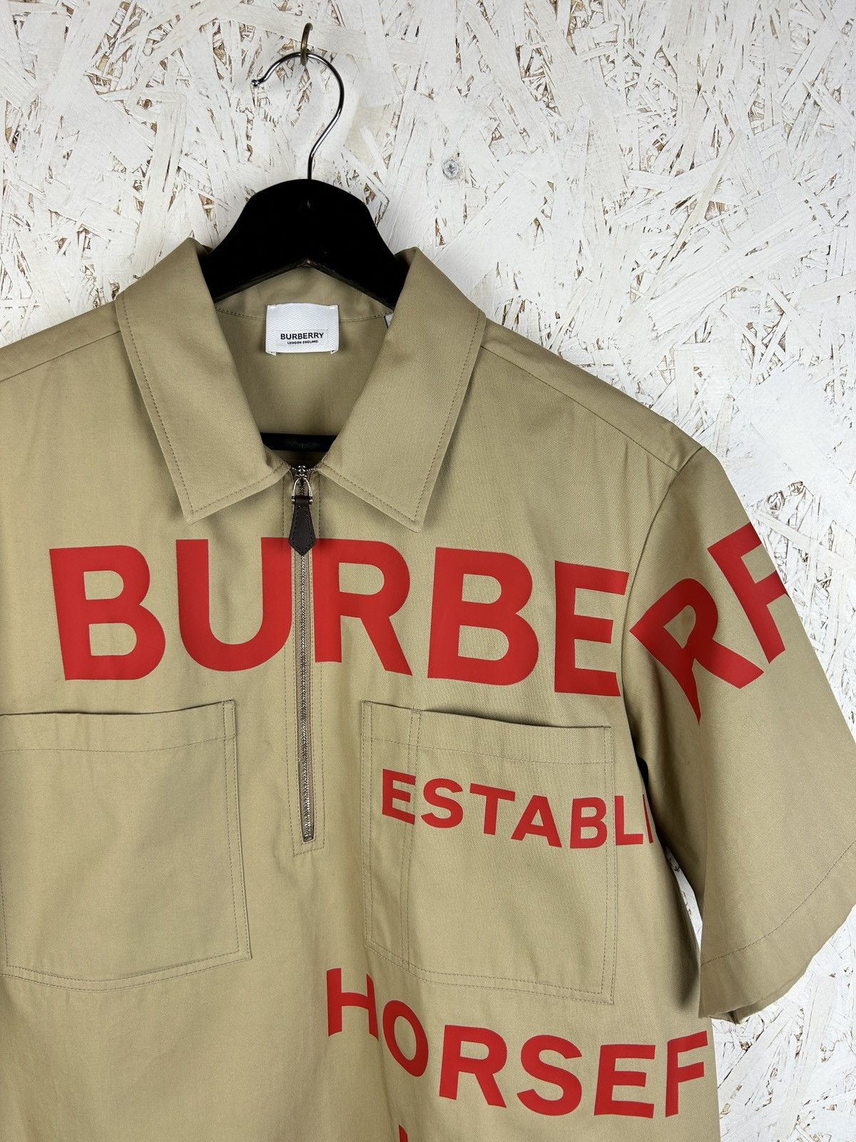 Burberry Burberry Logo Zip Short Sleeve Military Shirt Beige Size S / US 4 / IT 40 - 2 Thumbnail