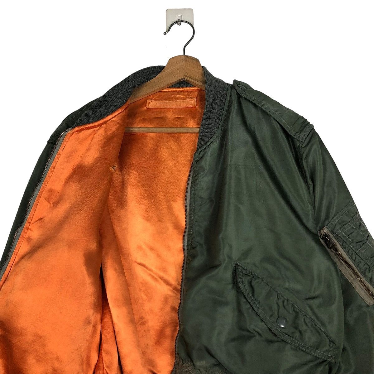 Vintage VINTAGE FLY RIOT RIOT BOMBER JACKET SKYLINE TOYO ENTERPRISE Size US L / EU 52-54 / 3 - 14 Thumbnail