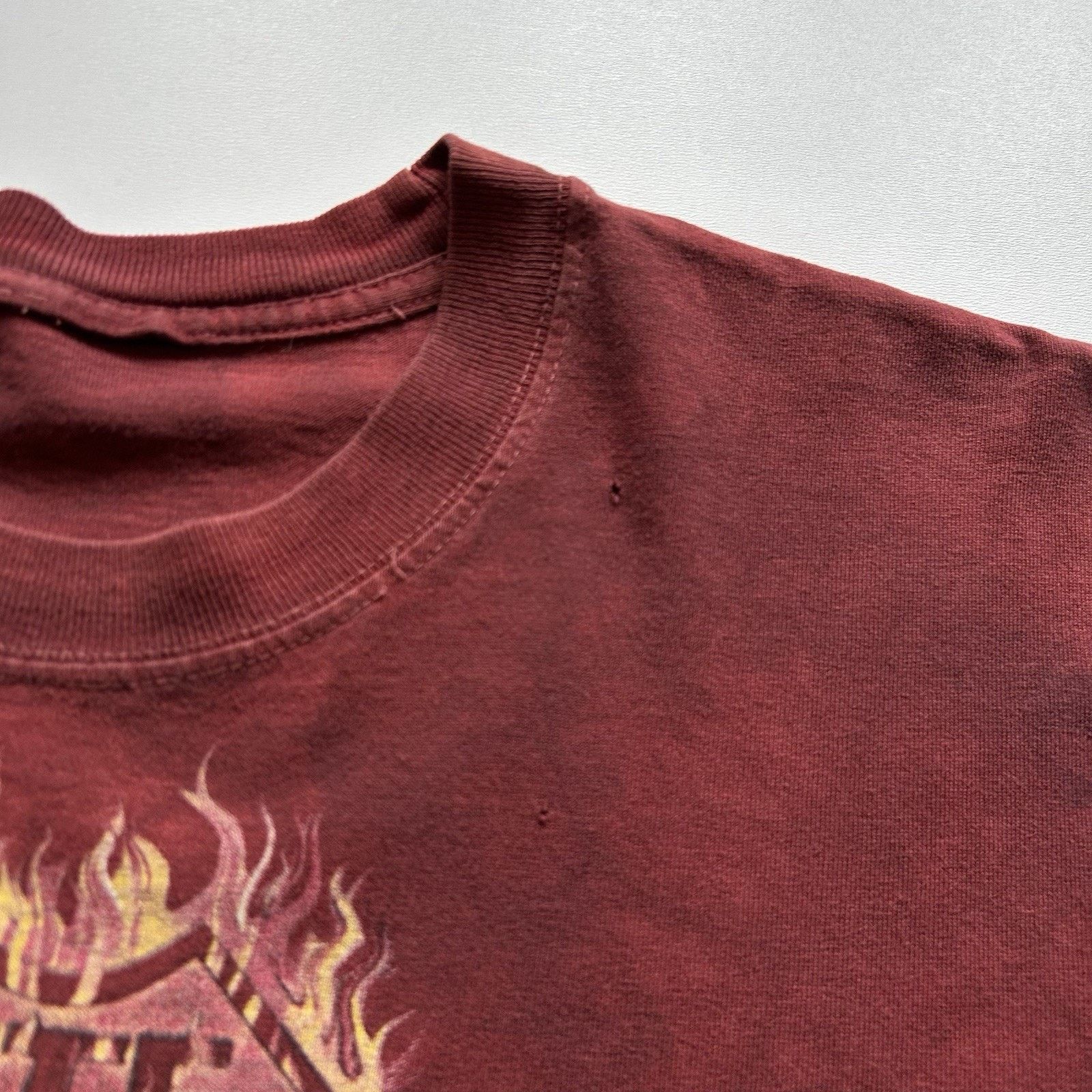 The Mountain Vintage Devil T-Shirt XL Burgundy The Mountain Art Parody Size US XL / EU 56 / 4 - 4 Thumbnail