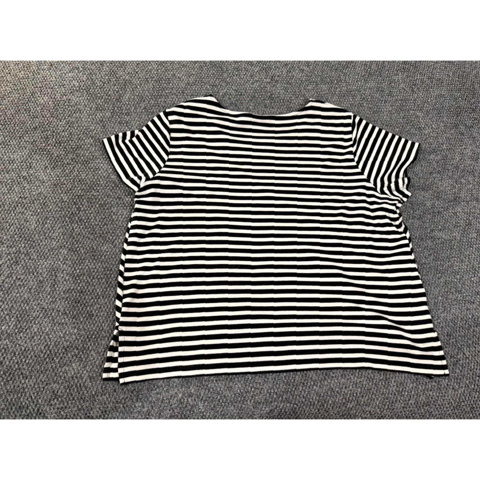 Vintage Alfred Dunner Women Pink? Black Striped Pullover Knit Blouse Casual 2X Short Sleeve Round Neck Regular Fit Cotton Polyester Size XXL / US 16-18 / IT 52-54 - 6 Thumbnail