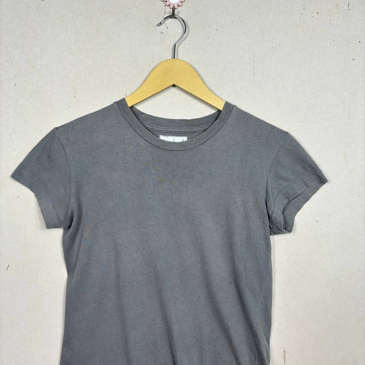agnes b. Vintage Agnès b. Paris Grey Tee Size 1 Minimalist Chic Size US S / EU 44-46 / 1 - 3 Thumbnail