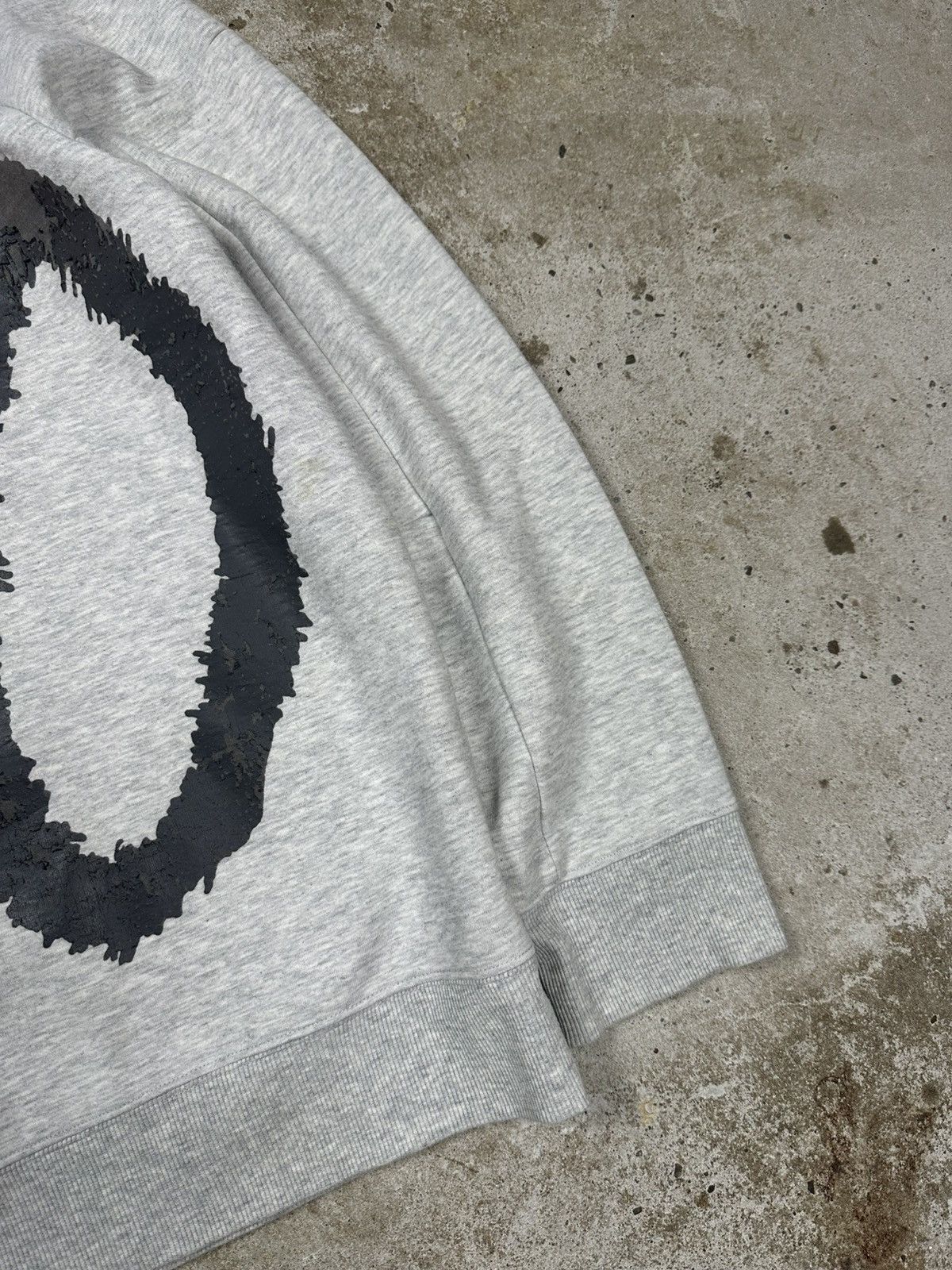 Band Tees × H&M H&M x The Weeknd Grey Crewneck Sweatshirt Size US L / EU 52-54 / 3 - 8 Thumbnail
