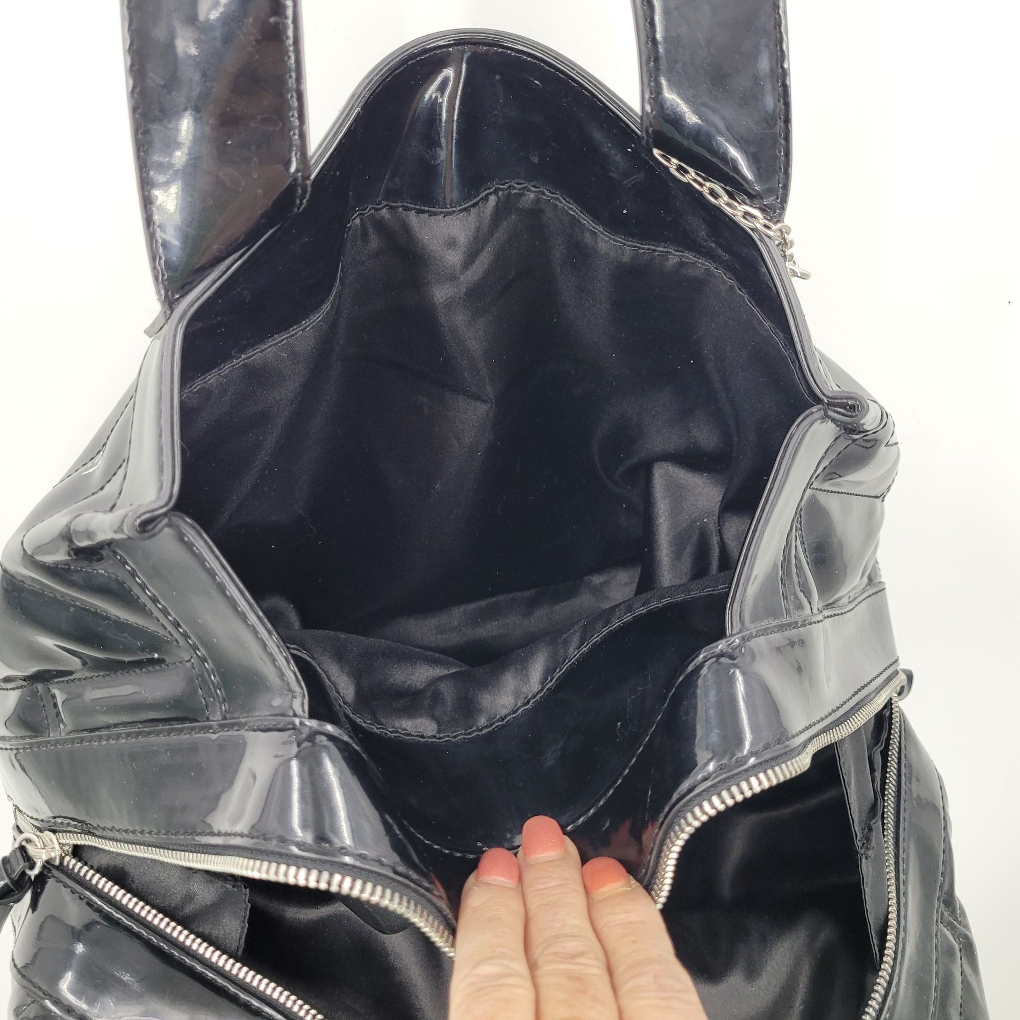 Bebe Vtg 90s Y2K Black Patent Leather Logo Quilted Shoulder Tote Size ONE SIZE - 10 Thumbnail