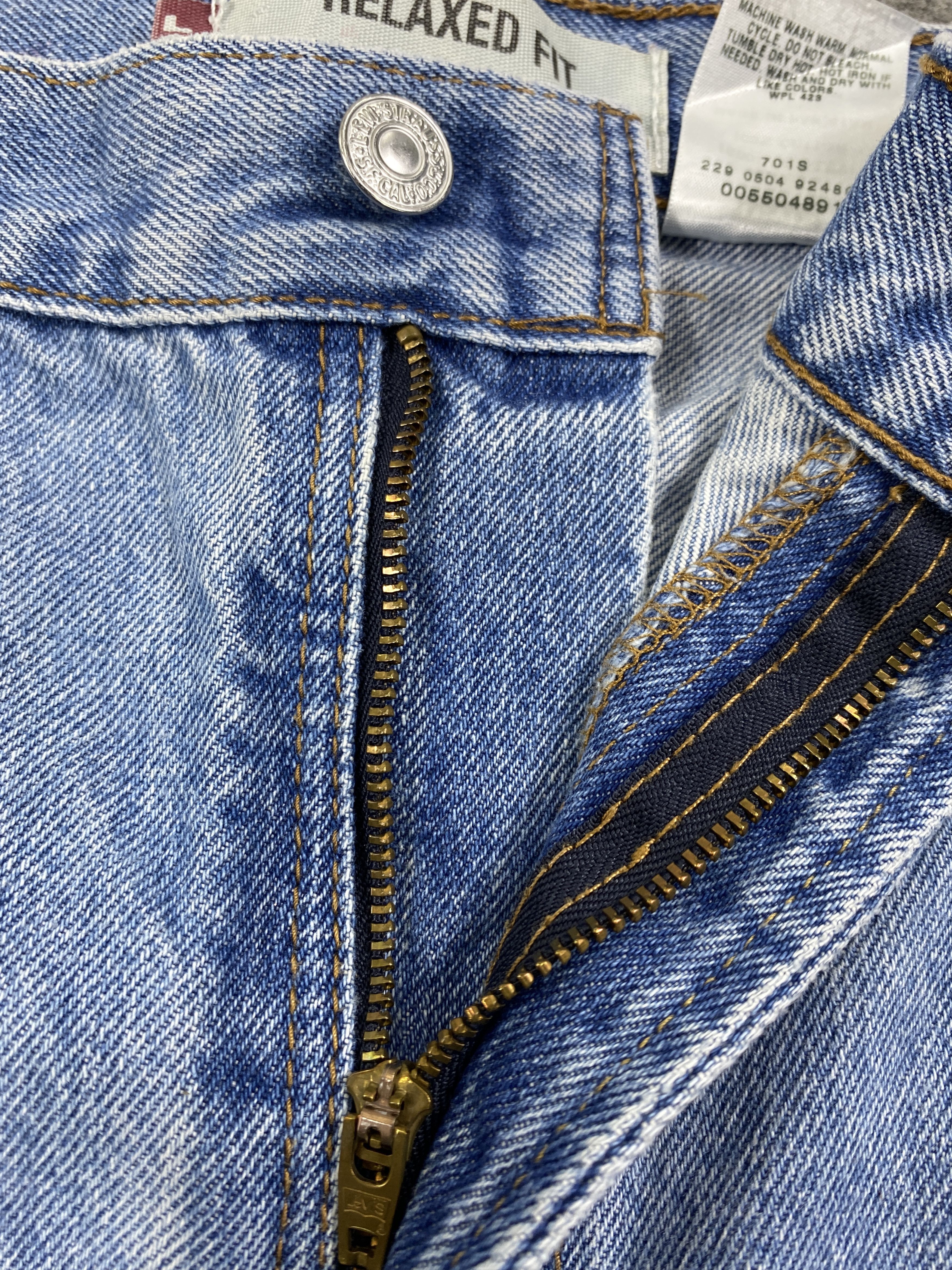 Levi's Blue Vintage Levi's 550 Jeans 42x34.5 Denim -JN2077 Size US 42 / EU 58 - 6 Thumbnail
