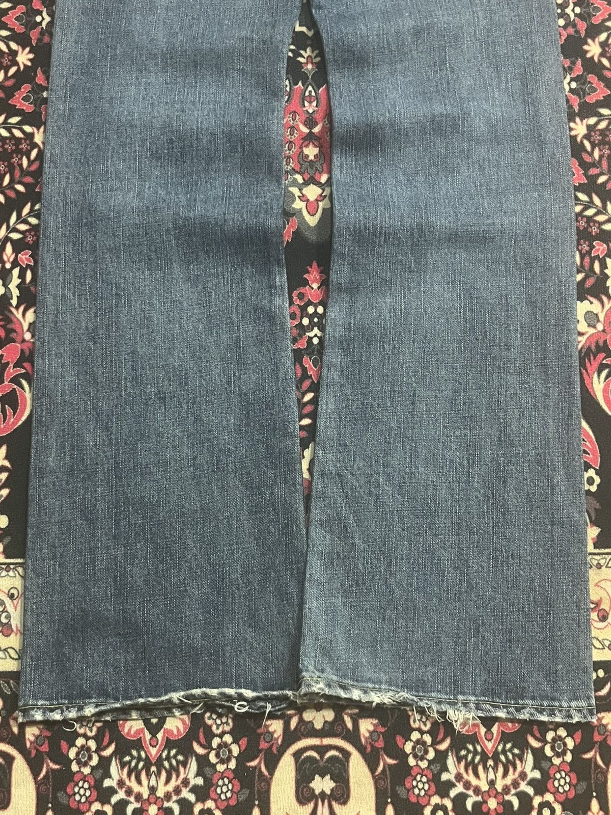 Undercover × Uniqlo Vintage Uniqlo Classic Blue Washed Distressed Flare Jeans Size US 31 - 10 Thumbnail