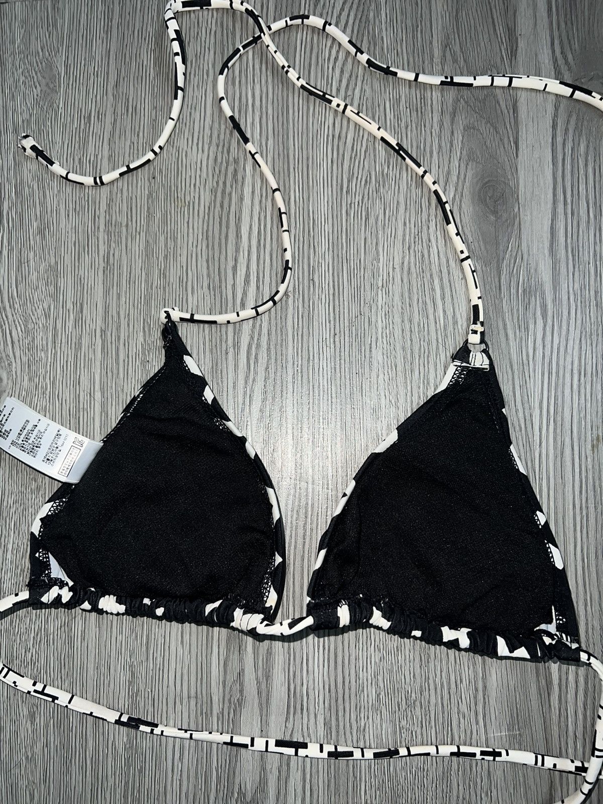 Japanese Brand Cross swim/bra top ☠️➕ Size ONE SIZE - 5 Thumbnail