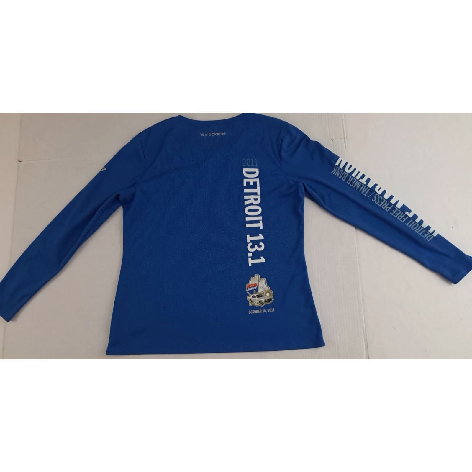 Reebok VINTAGE Detroit Free Press Half Marathon Runners Shirt Reebok Sweatshirt Long Sleeve Pullover L unisex Adults Blue 2011 Running Race Printed Size US L / EU 52-54 / 3 - 2 Thumbnail