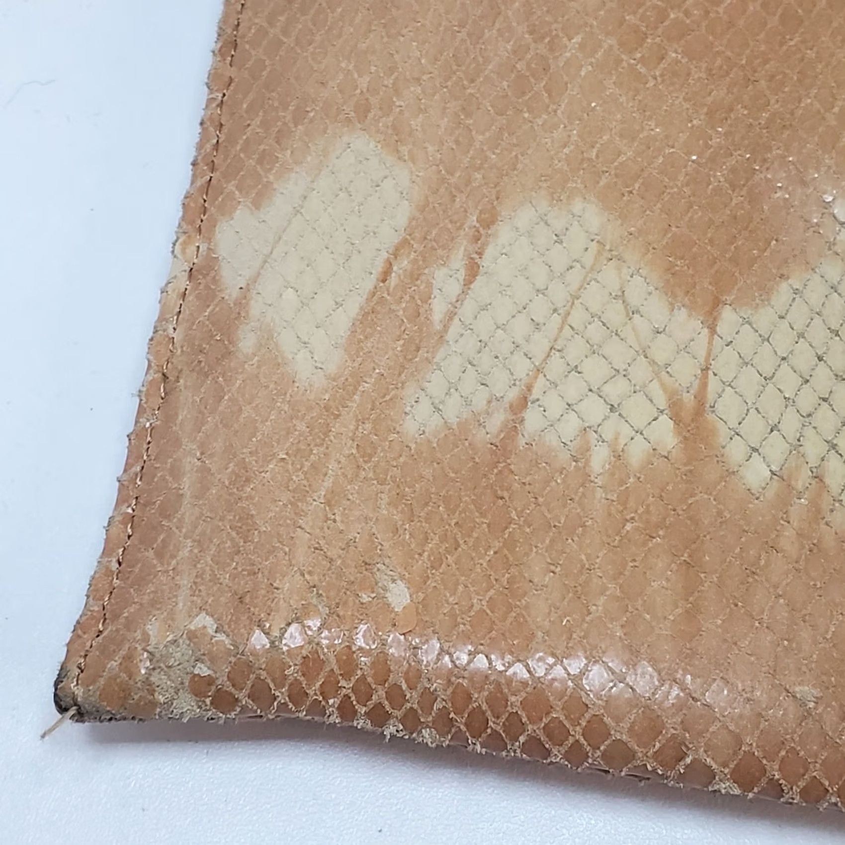 Vintage VINTAGE Hobo Wristlet Clutch Peach Pink Snakeskin Purse City Chic Retro Bag Medium Womens Size ONE SIZE - 6 Thumbnail