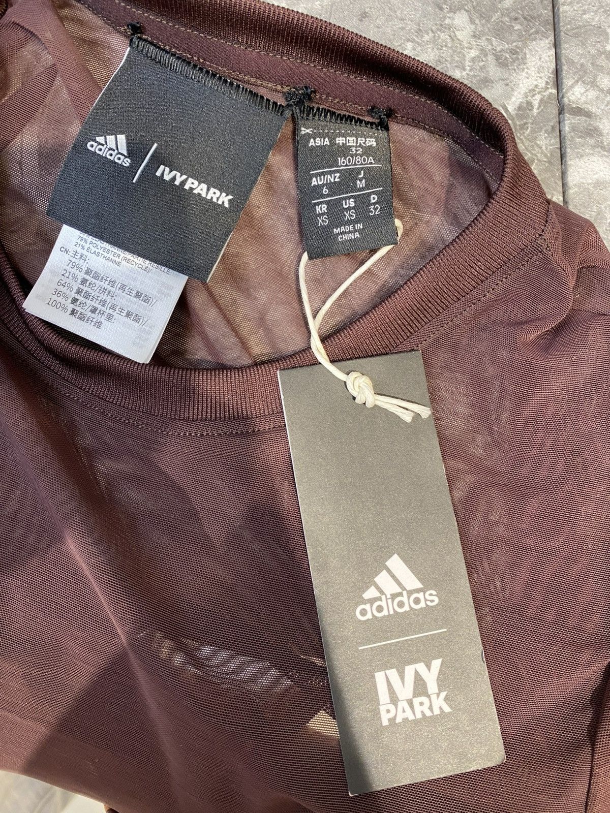 Adidas × Beyonce × Ivy Park Adidas X Ivy Park Crop Top XS Size XS / US 0-2 / IT 36-38 - 5 Thumbnail