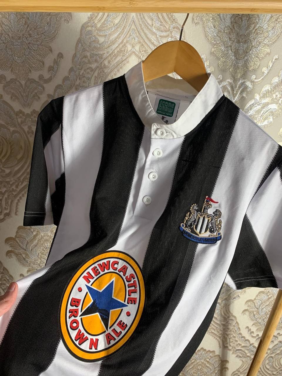 Vintage VERY RARE NEW CASTLE UNITED ENGLAND SOCCER JERSEY RETRO 90s Size US M / EU 48-50 / 2 - 5 Thumbnail