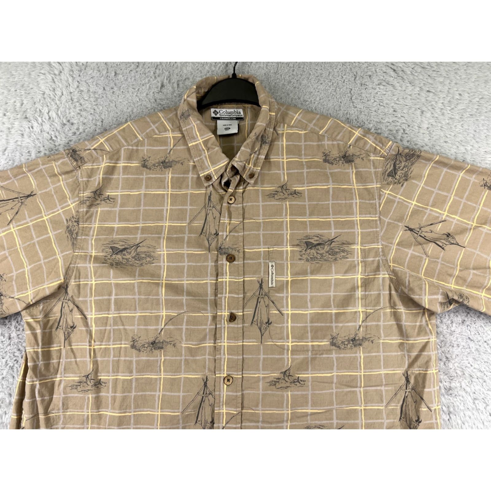 Vintage Columbia Shirt Mens 2XL Beige River Lodge Hawaiian Aloha Beach Resort 2XL Mens Shirt Size US XXL / EU 58 / 5 - 5 Thumbnail