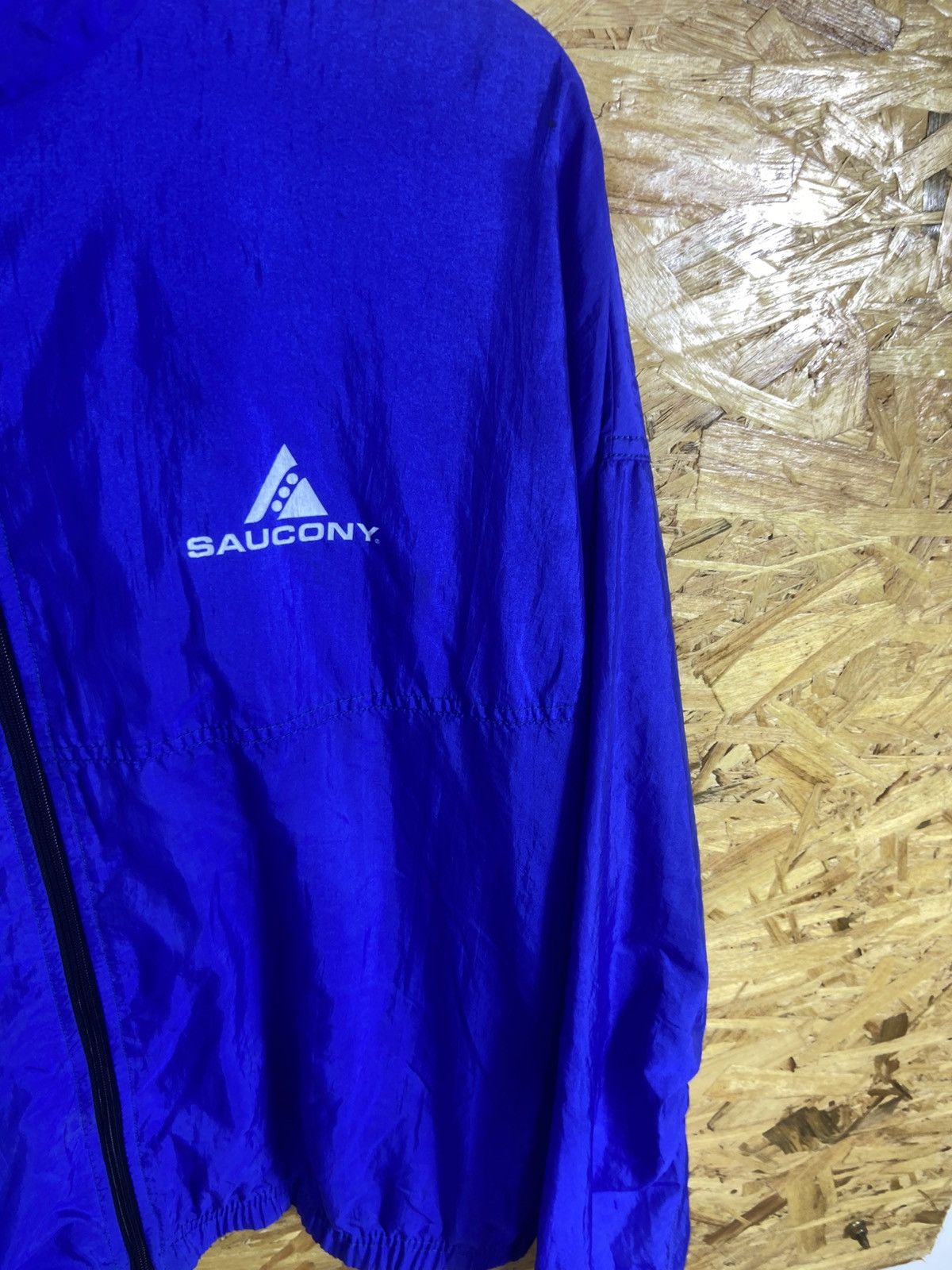 Vintage Vintage Saucony Light Jacket Size US L / EU 52-54 / 3 - 3 Thumbnail