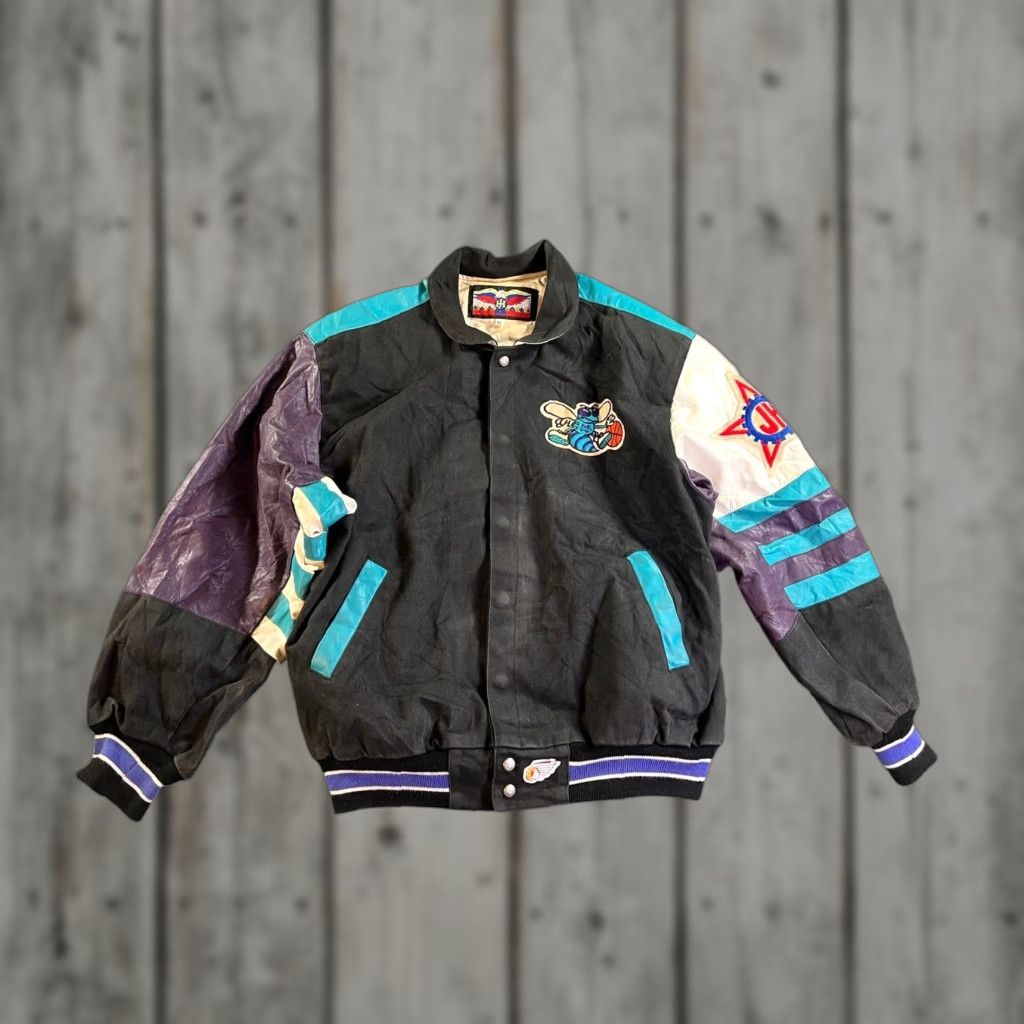 Hamilton VINTAGE Jeff Hamilton Charlotte Hornets Leather 90s Varsity Jacket Mens XL Black Size US XL / EU 56 / 4 - 1 Thumbnail
