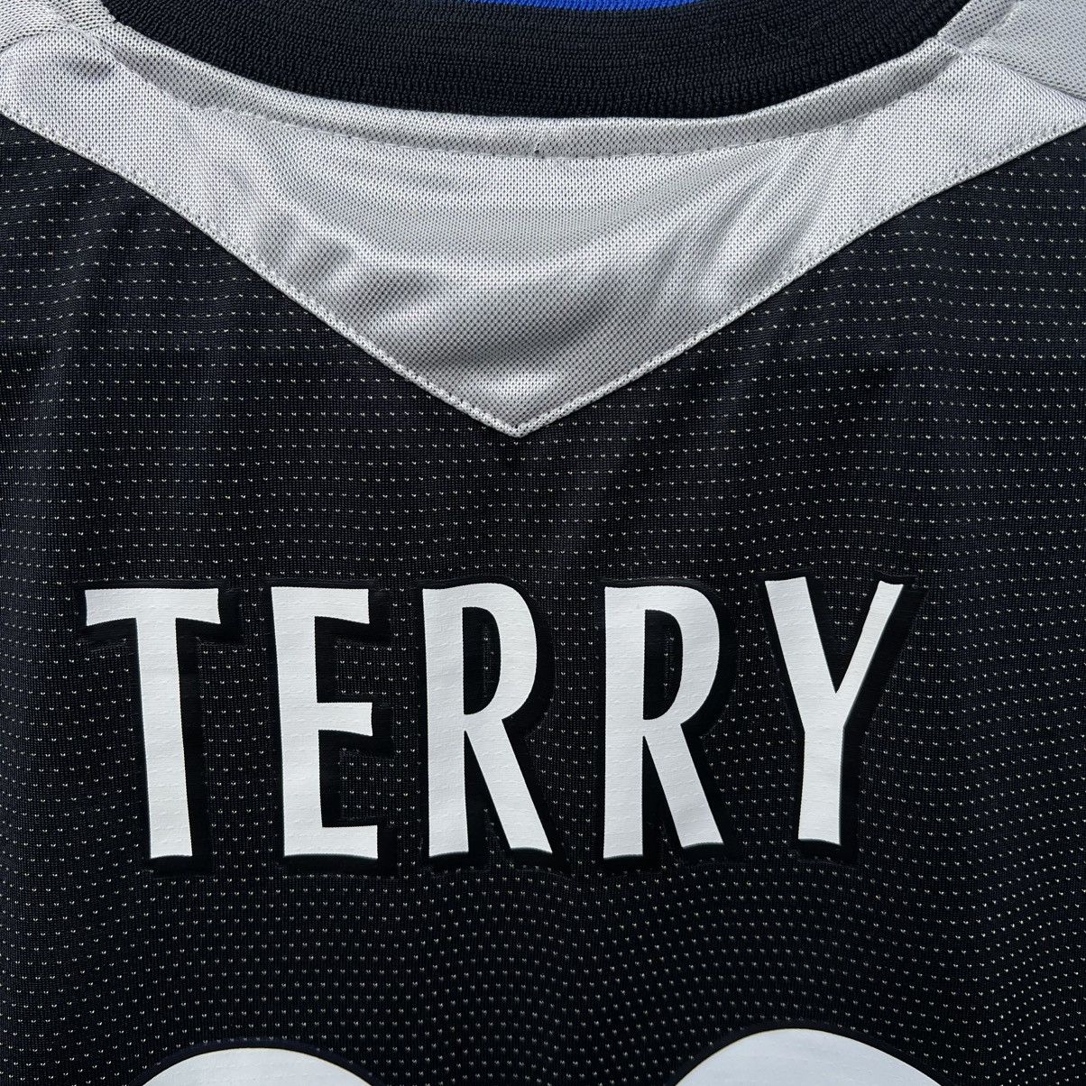 Chelsea Soccer CHELSEA 2004 2005 SHIRT JERSEY UMBRO Terry Size US M / EU 48-50 / 2 - 9 Thumbnail