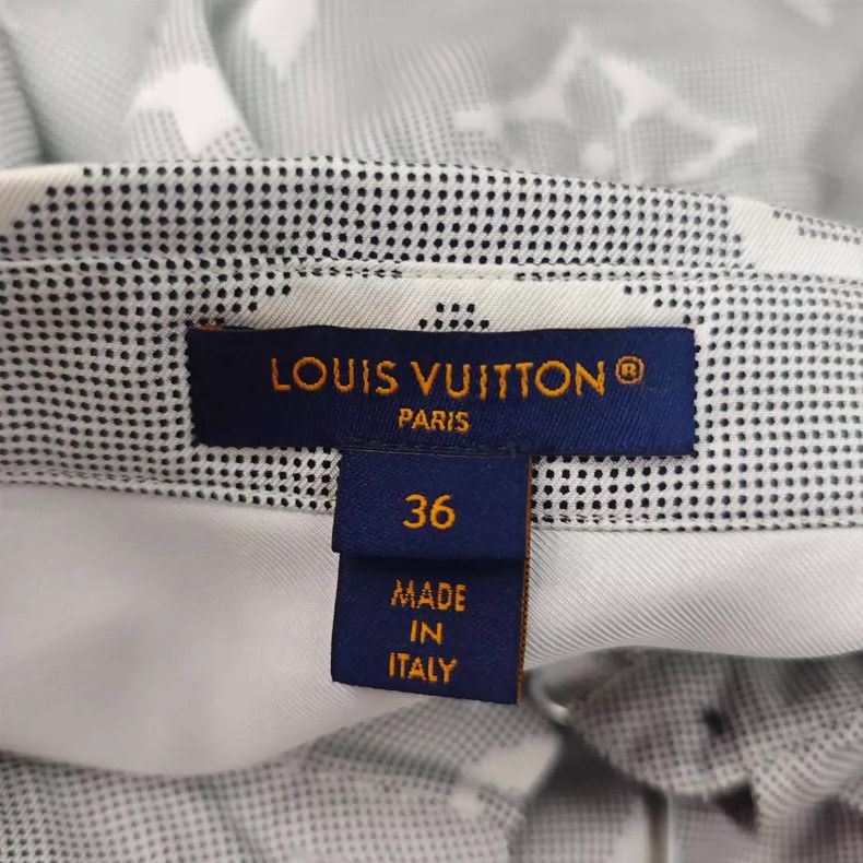 Louis Vuitton Louis Vuitton Grey full logo mulberry silk shirt 2505-Nexta Size XS / US 0-2 / IT 36-38 - 5 Thumbnail