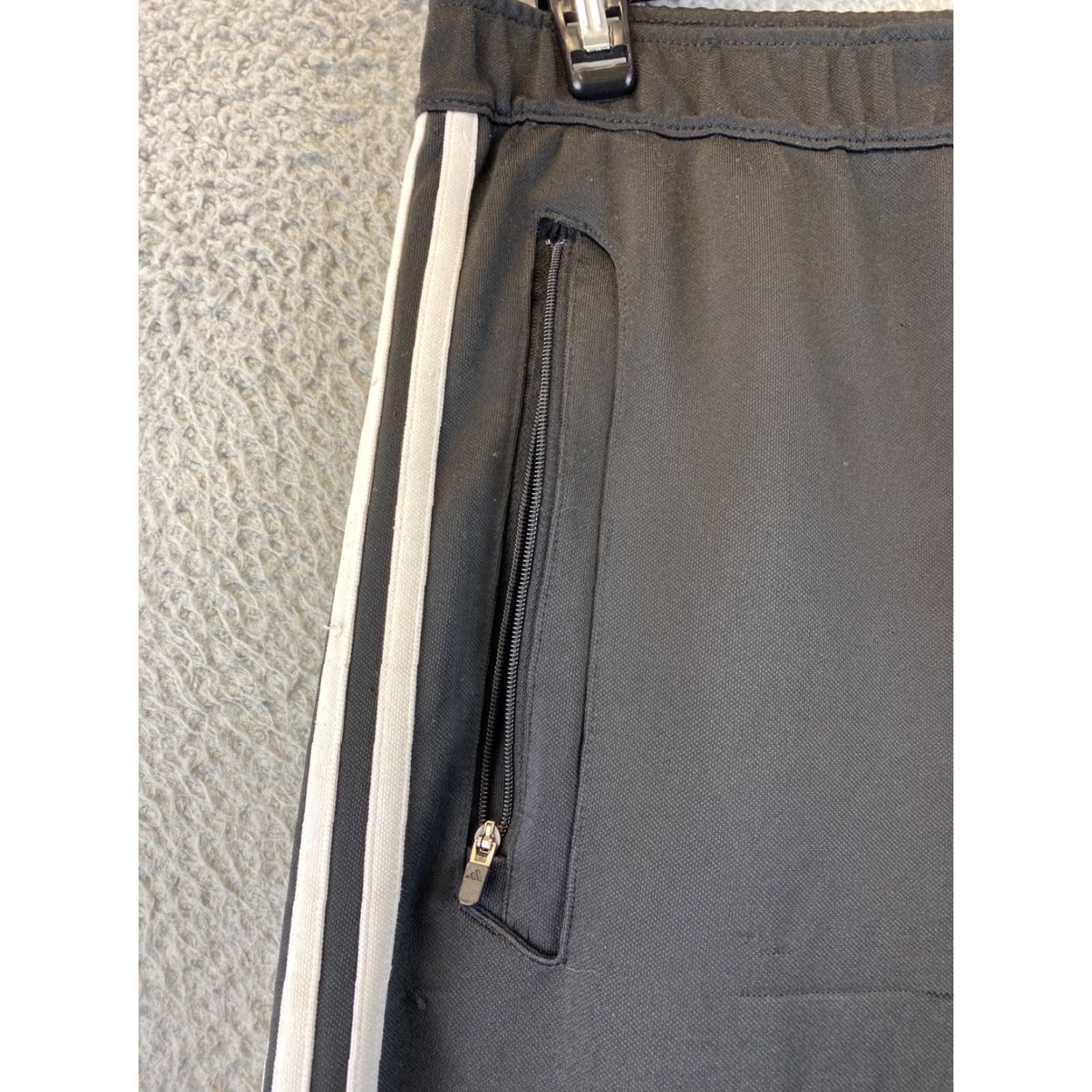Adidas VINTAGE? No. Adidas Track Pants Black Mens Large Regular Athletic Pants 34-inch Waist Inseam 32 Drawstring Side Zip 69-59 Size US 33 - 3 Thumbnail