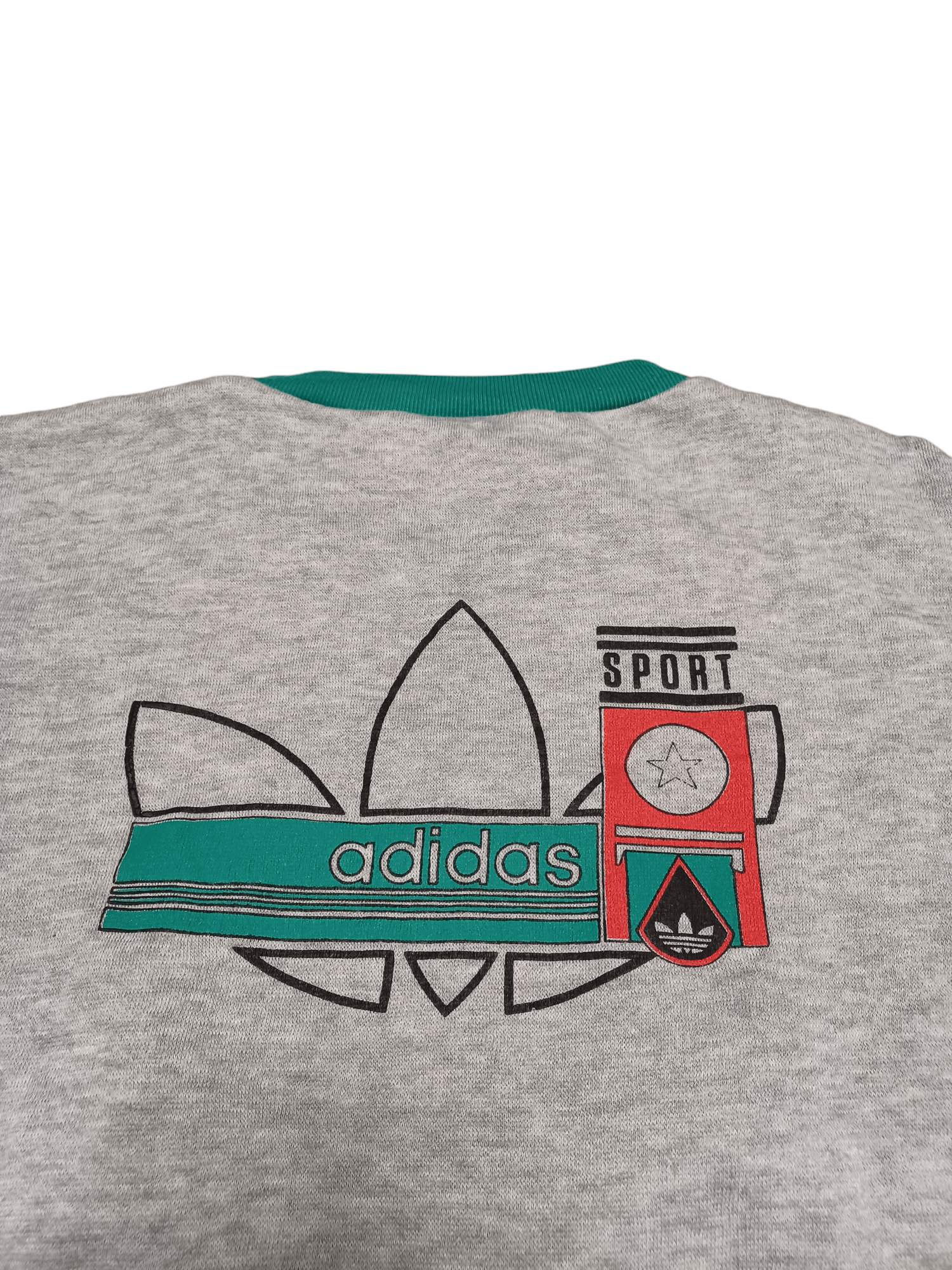 Adidas ADIDAS SPORT VINTAGE 90 BIGLOGO MADE IN SINGAPORE SWEATSHIRT Size US XL / EU 56 / 4 - 2 Thumbnail