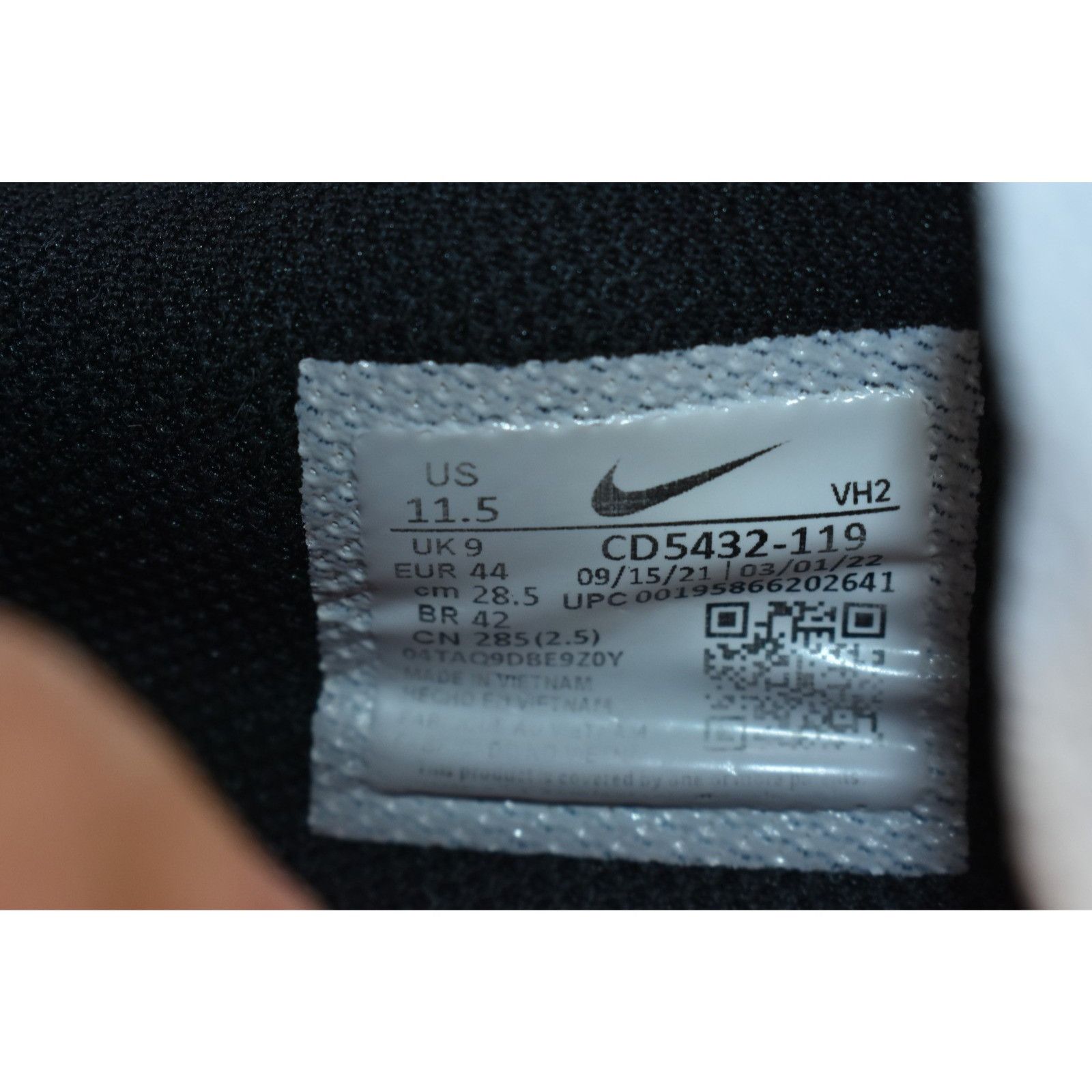 Nike Nike Air Max Excee Women's Shoes Size 11.5 White Pink Black Size US 11.5 / EU 44-45 - 10 Thumbnail