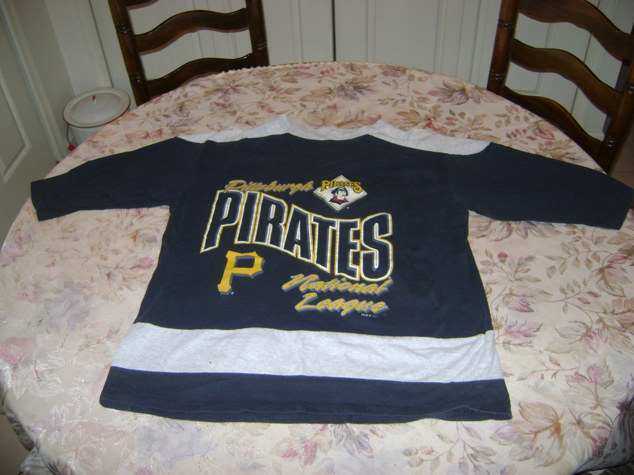 Sportswear 1994 PITTSBURGH PIRATES TSHIRT NATIONAL LEAGUE Grailed