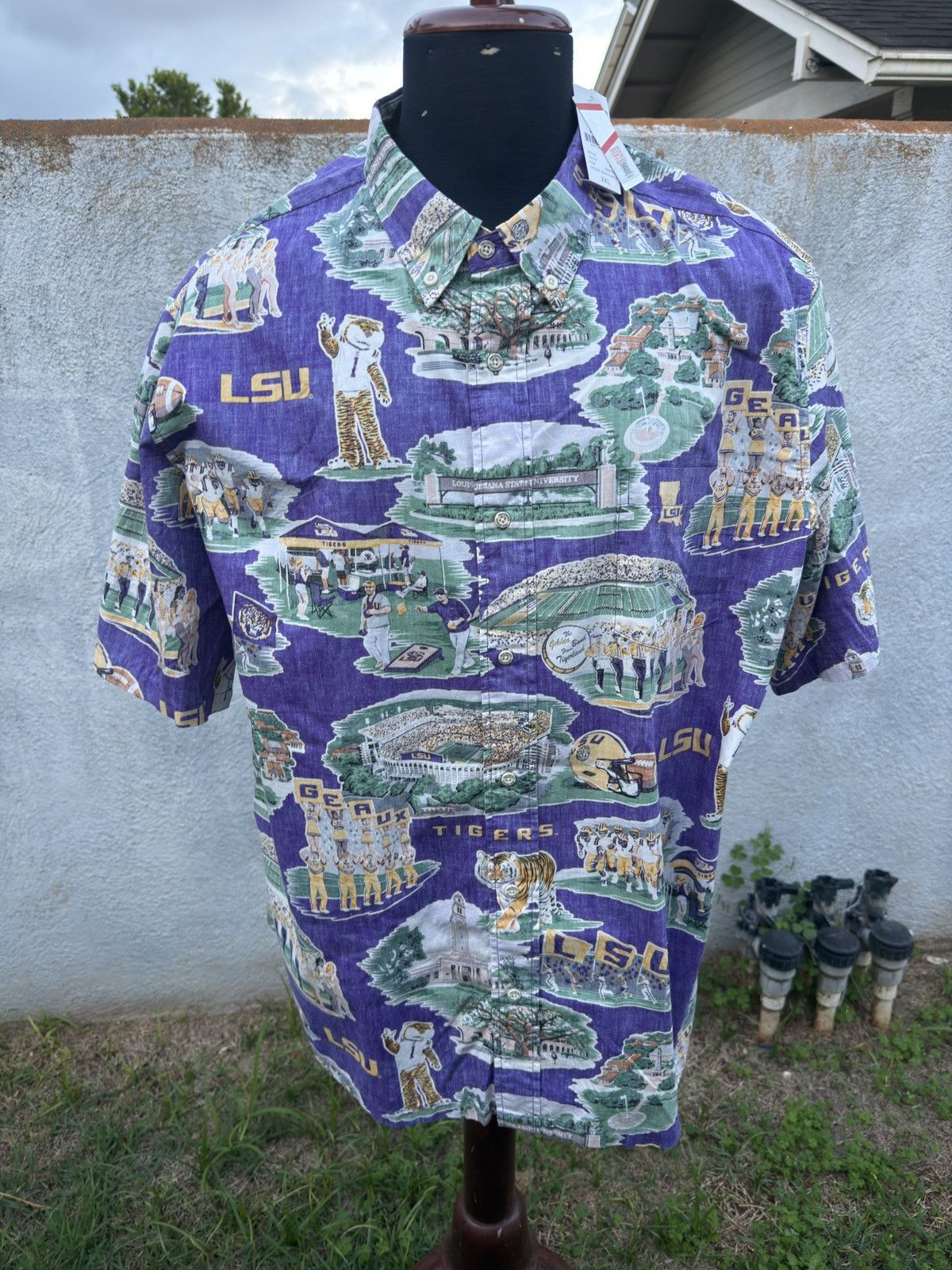 Reyn Spooner New Reyn Spooner LSU Tigers Men's 2XL Purple Hawaiian NCAA Size US XXL / EU 58 / 5 - 1 Thumbnail