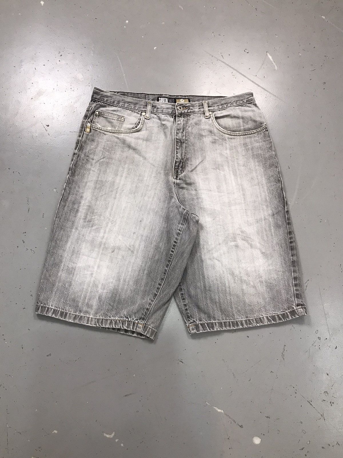 Southpole × Vintage Vintage Southpole skater denim jort Size US 38 / EU 54 - 1 Thumbnail